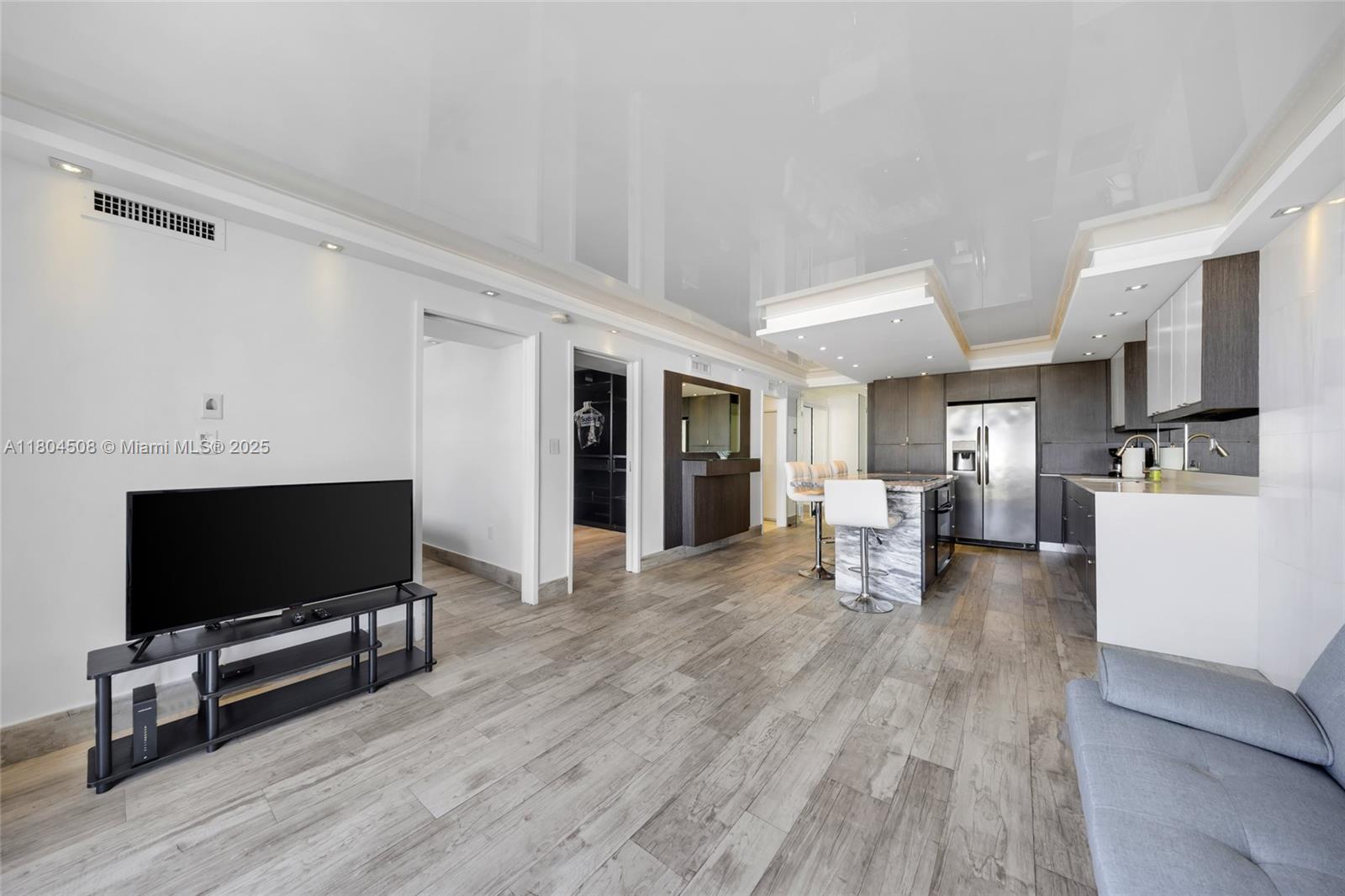 401 Ocean Dr # 801, Miami Beach Unit: 801