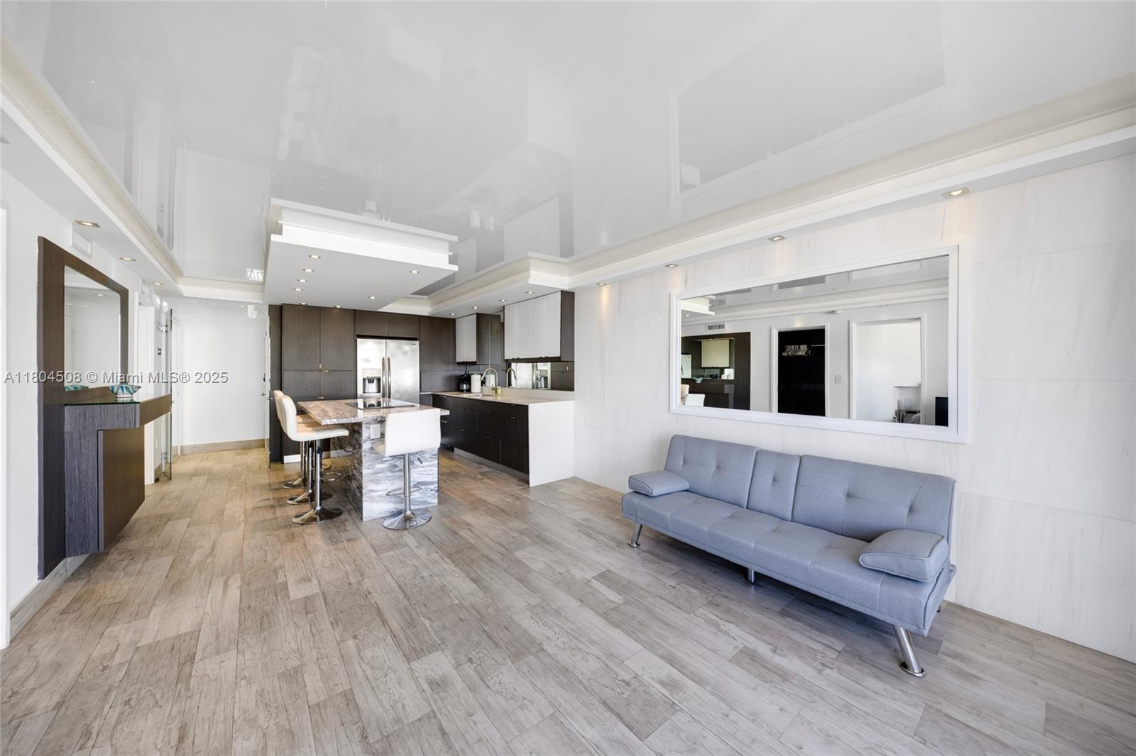 401 Ocean Dr # 801, Miami Beach Unit: 801