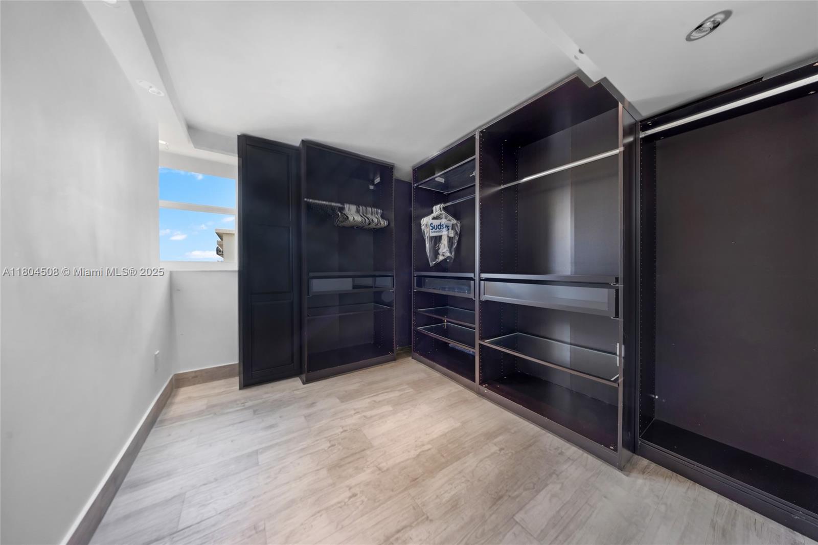 401 Ocean Dr # 801, Miami Beach Unit: 801