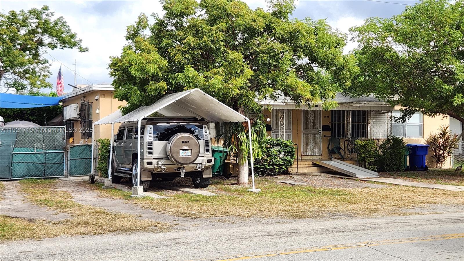 2895 SW 23rd Ter