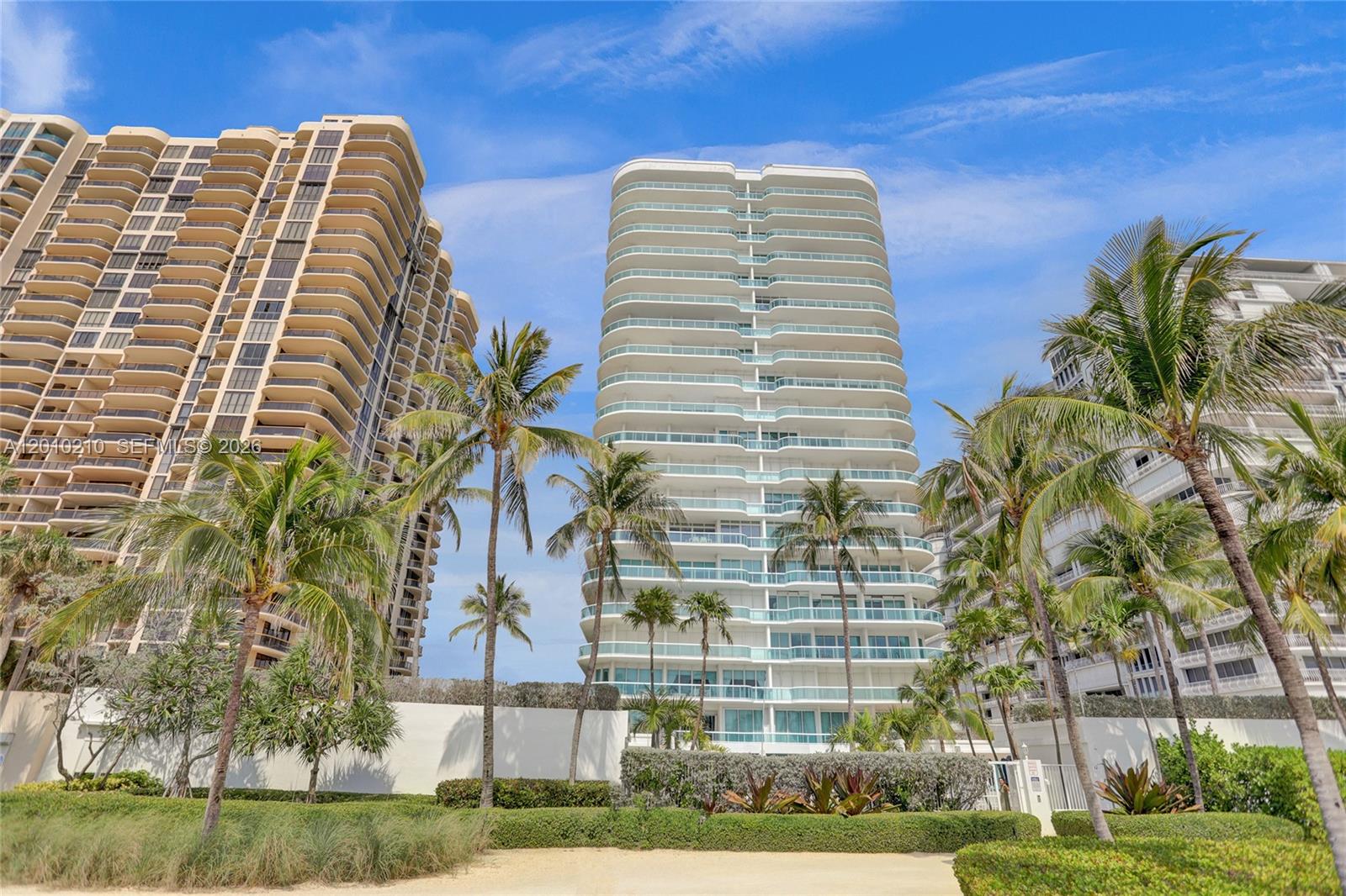 10101 Collins Ave # 4E