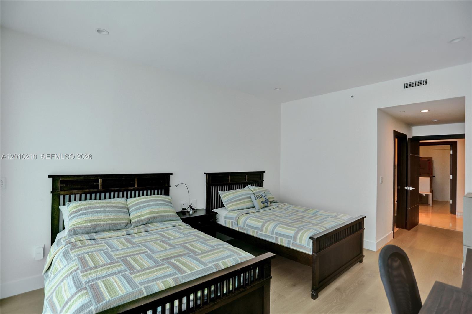 10101 Collins Ave # 4E