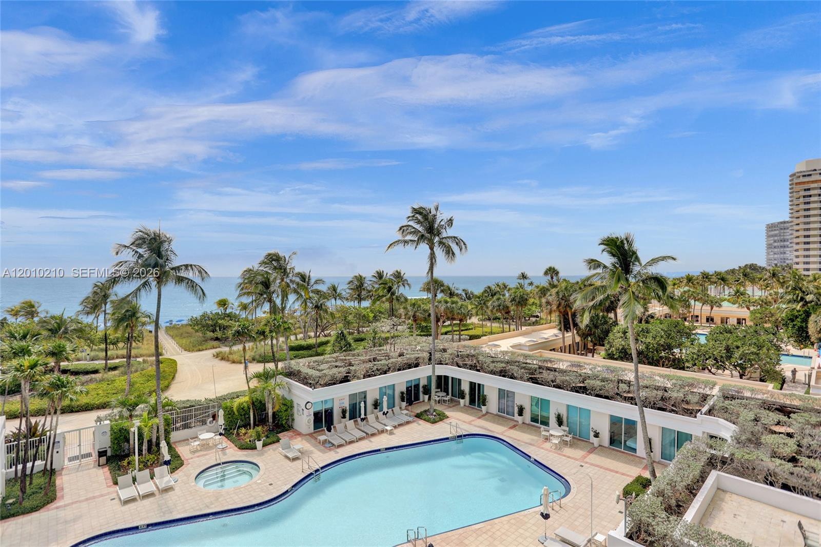 10101 Collins Ave # 4E