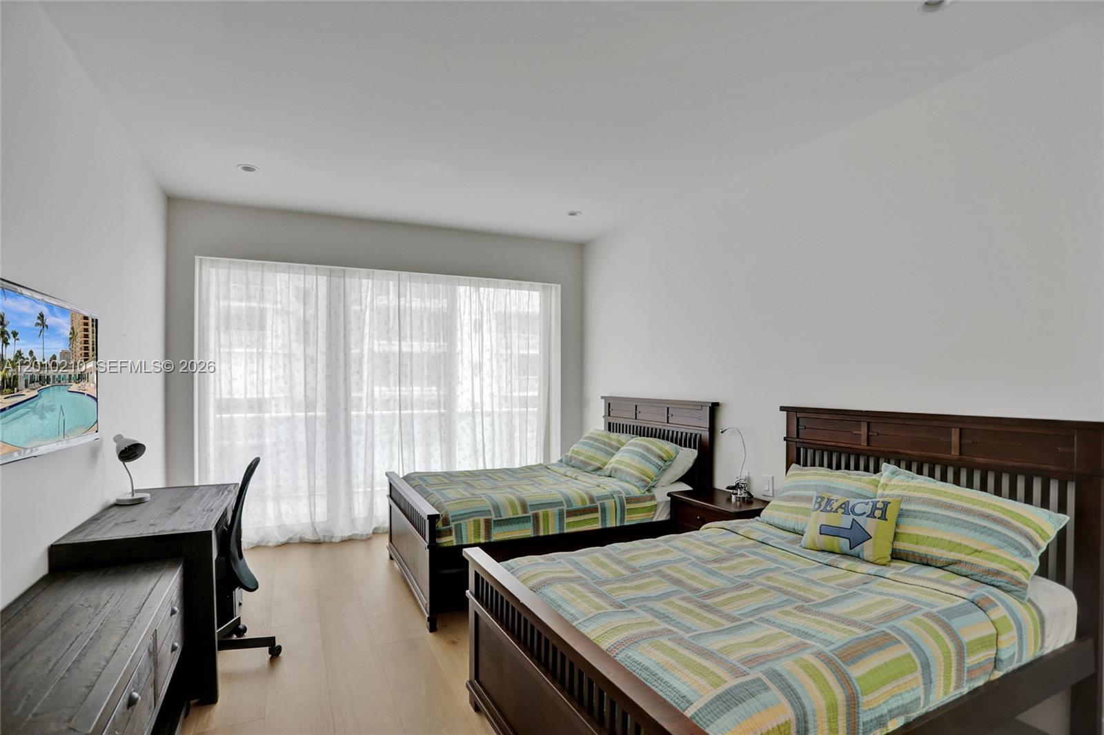 10101 Collins Ave # 4E
