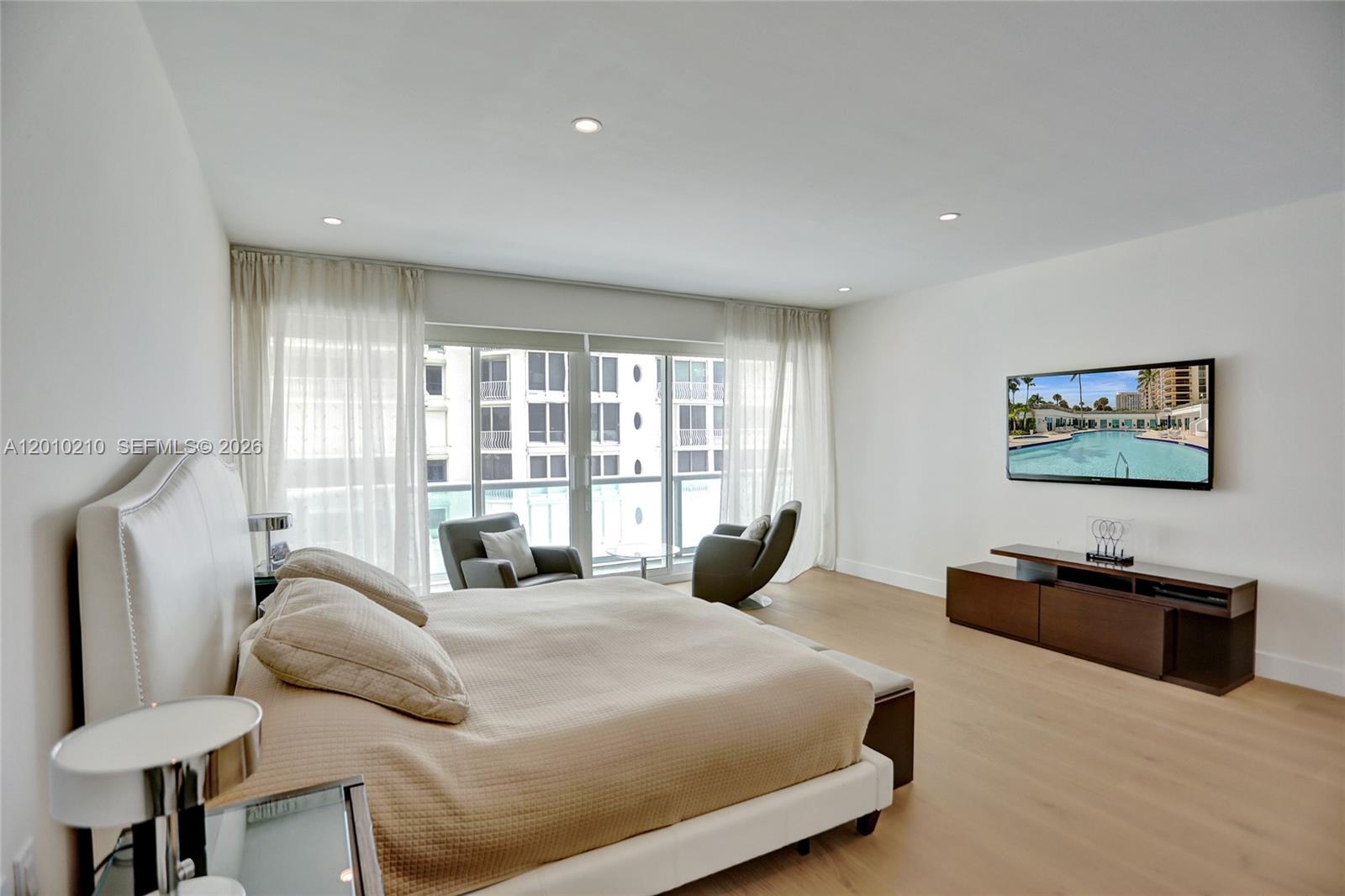 10101 Collins Ave # 4E