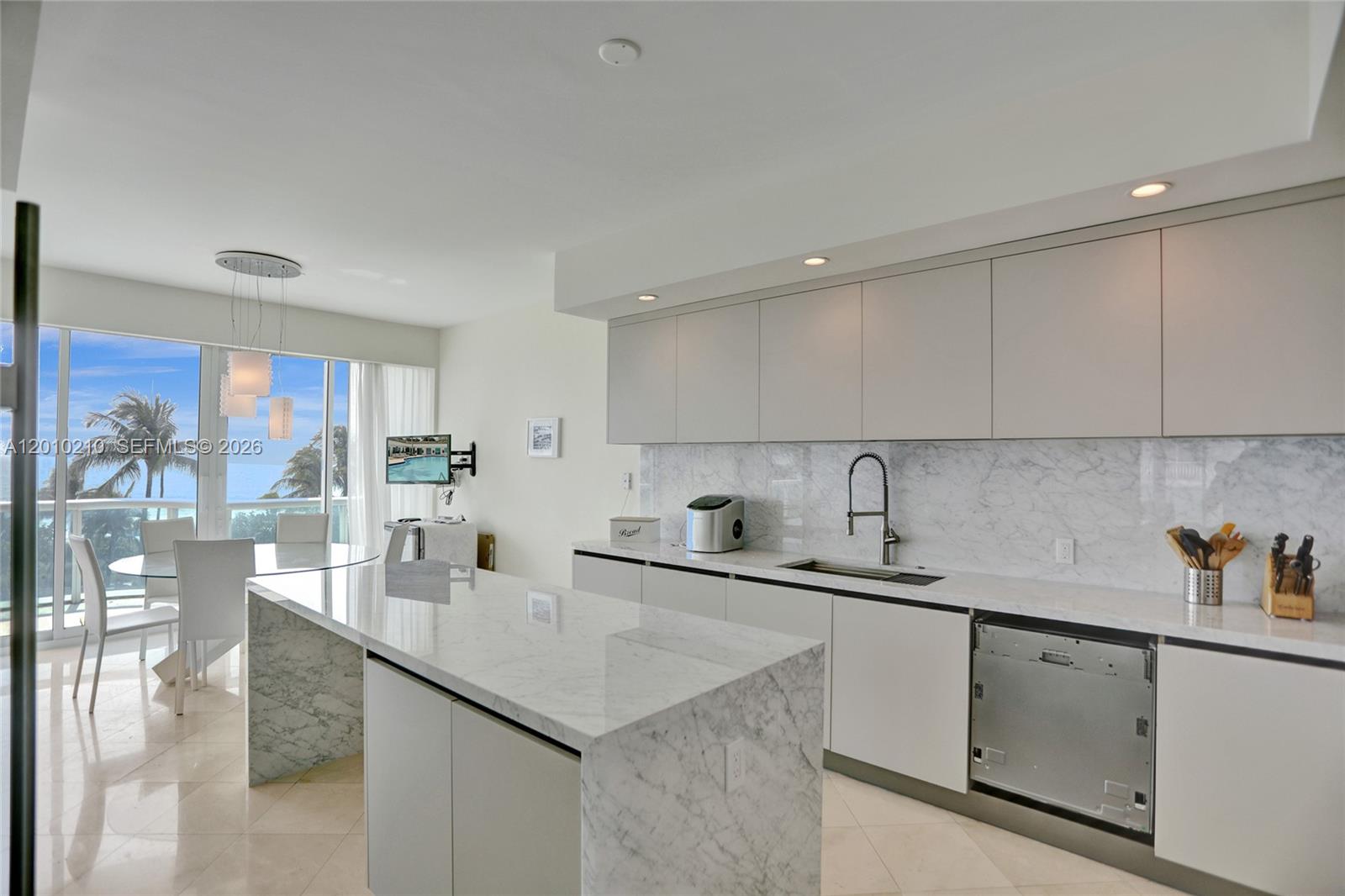 10101 Collins Ave # 4E