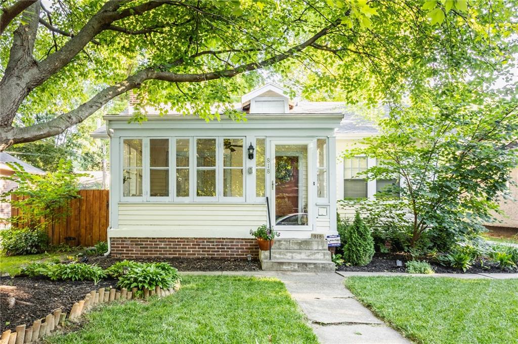 818 Paxton Place