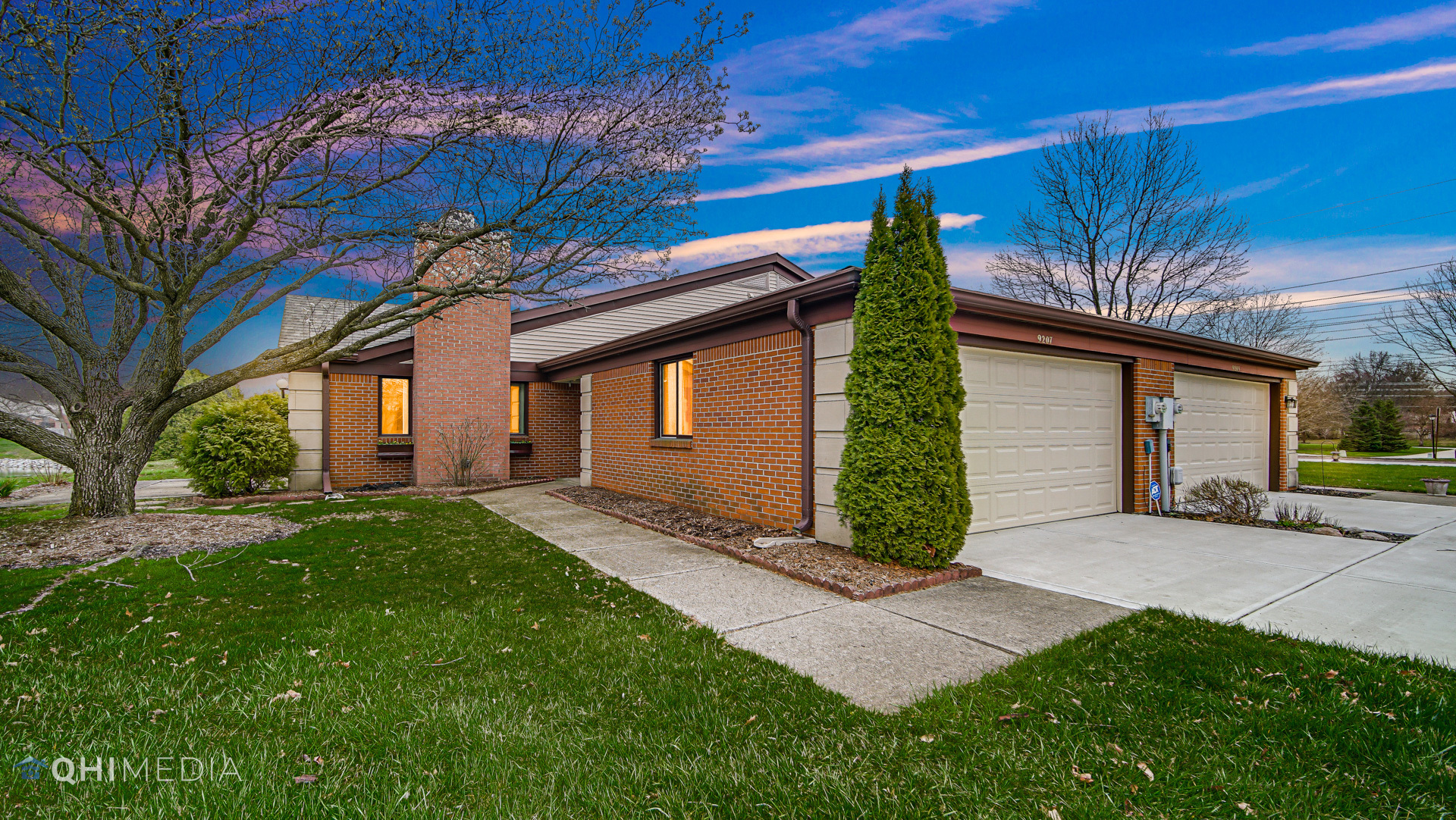 9207 Golden Oaks E Drive Unit: 9207