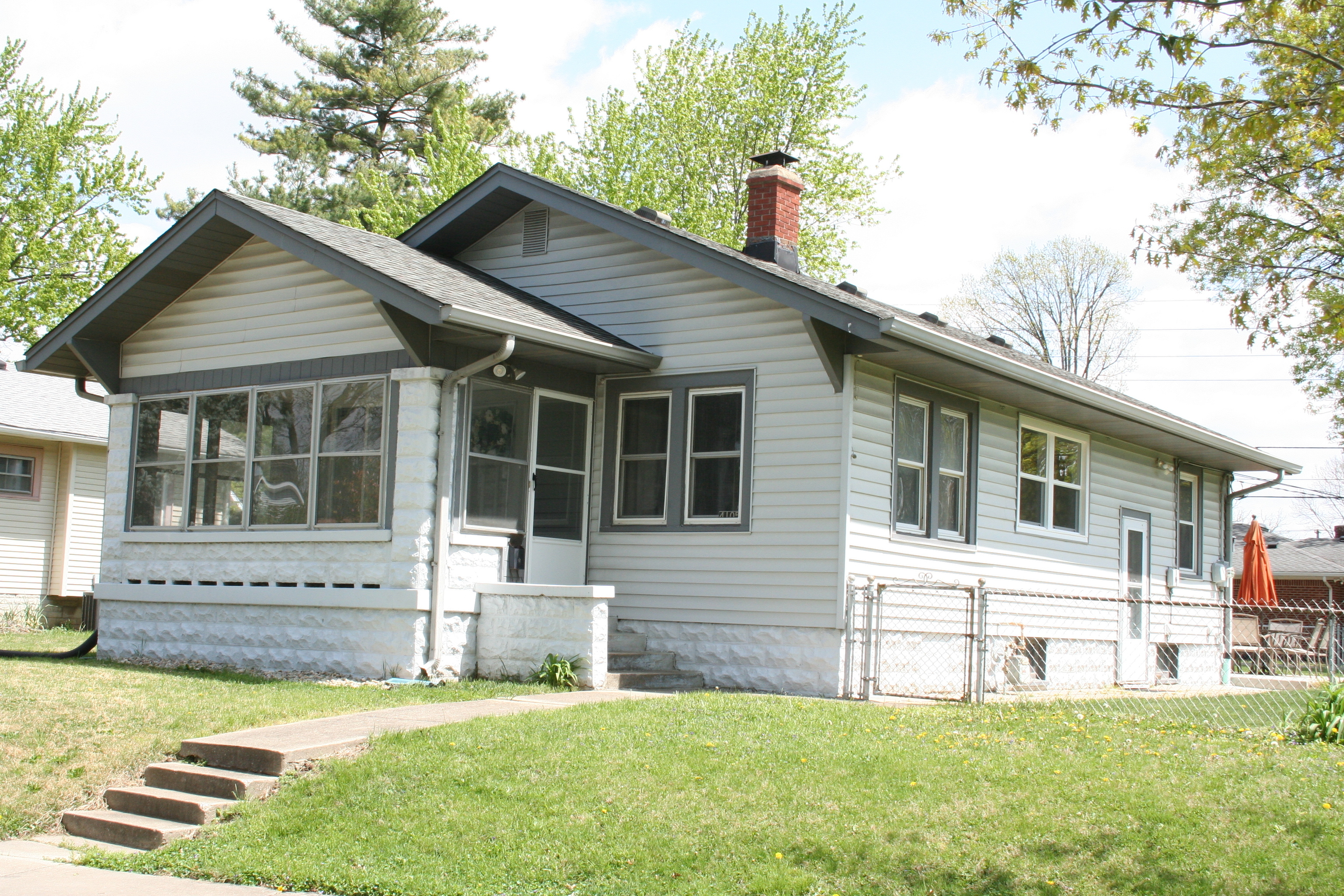 4105 Bowman Avenue
