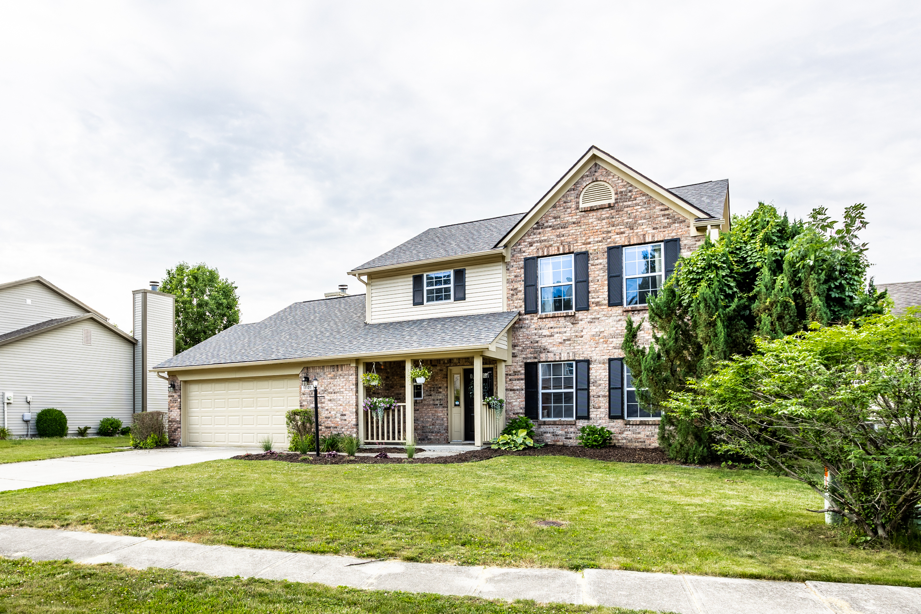11121 Oakspring Court