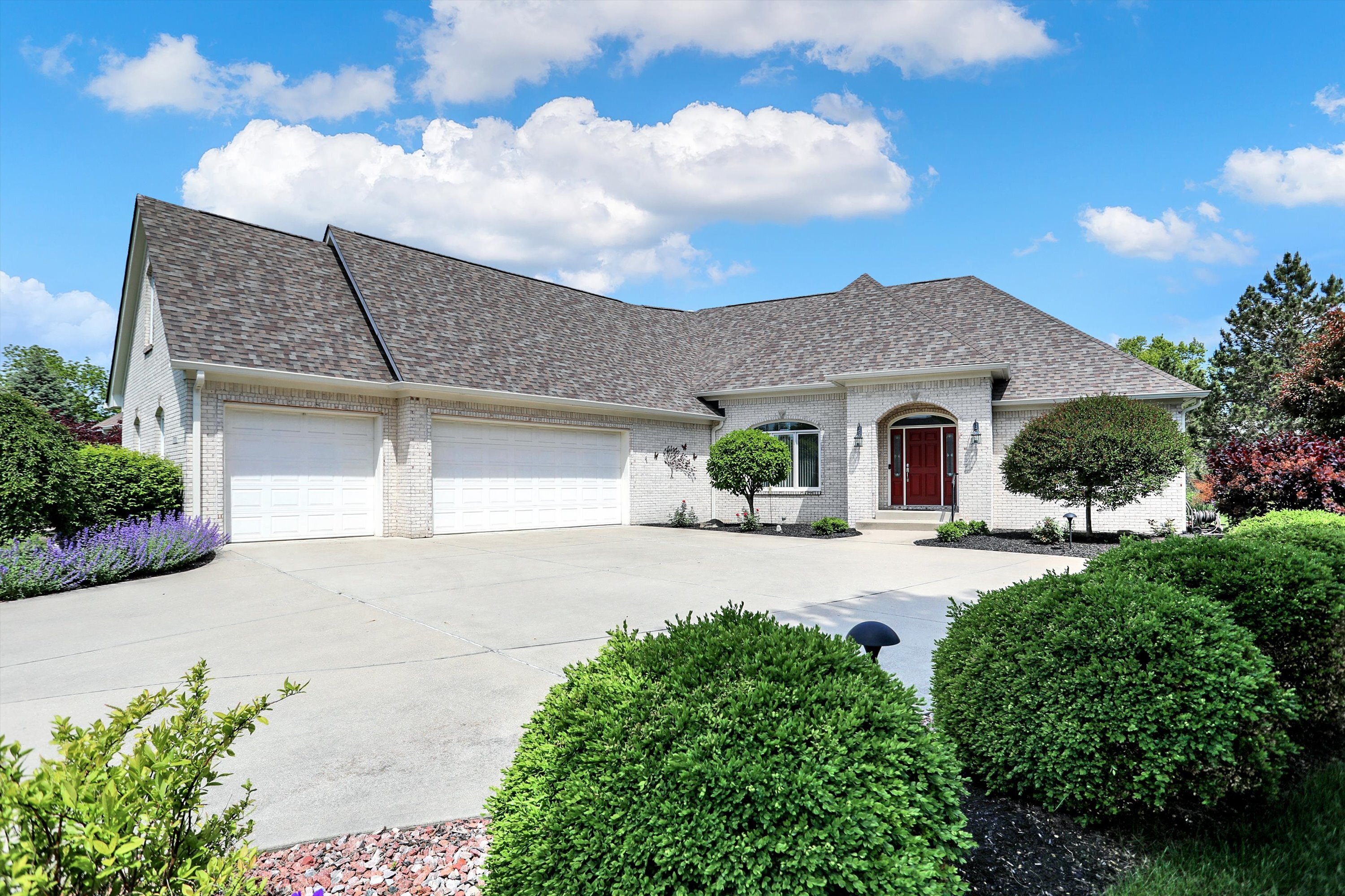 7570 Daybreak Circle