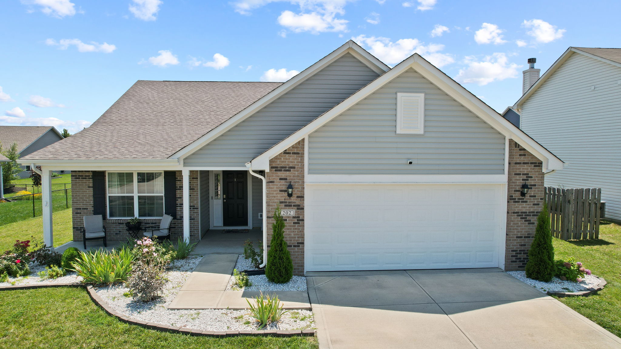1202 W Limestone Way