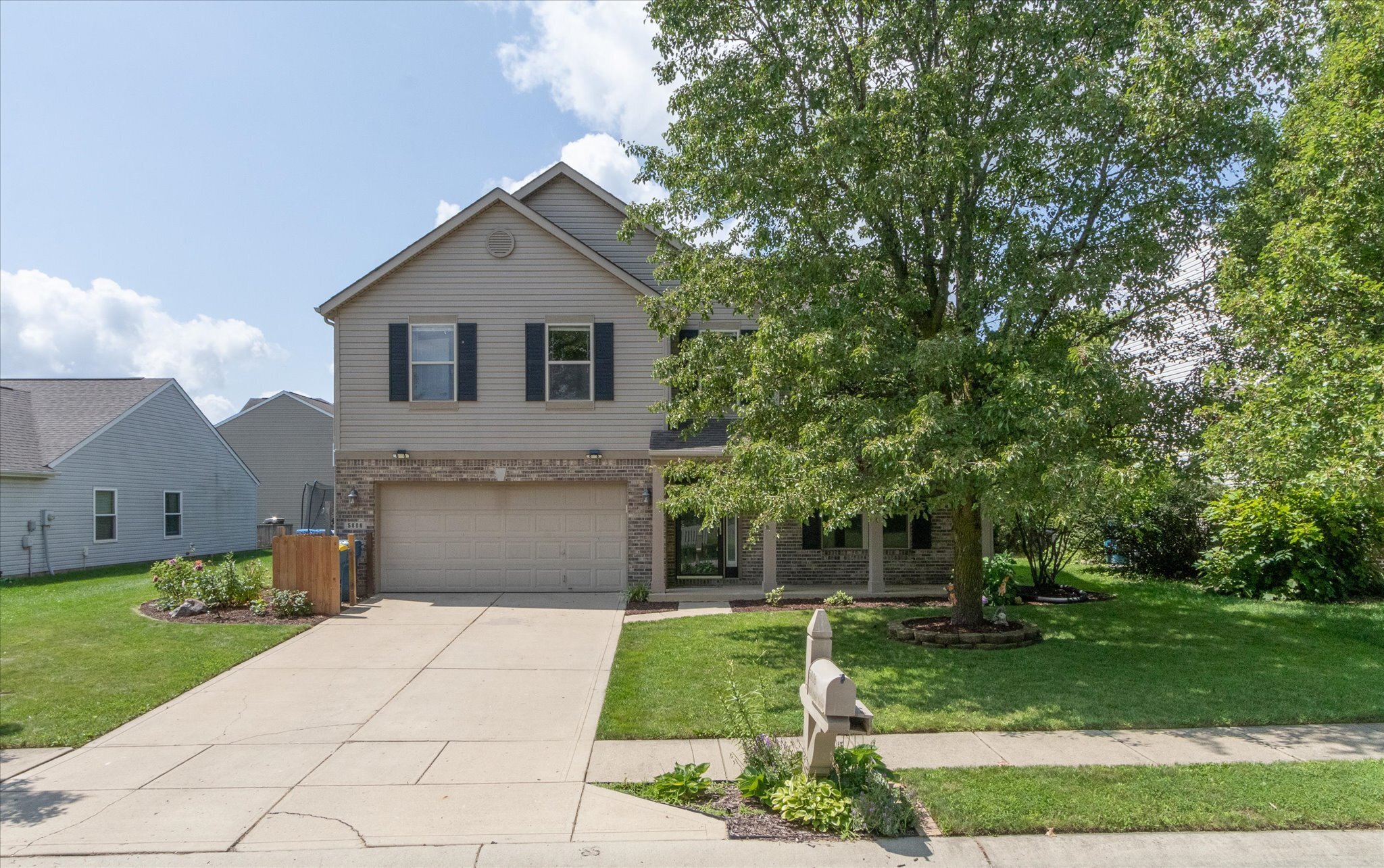 5806 Mill Oak Drive