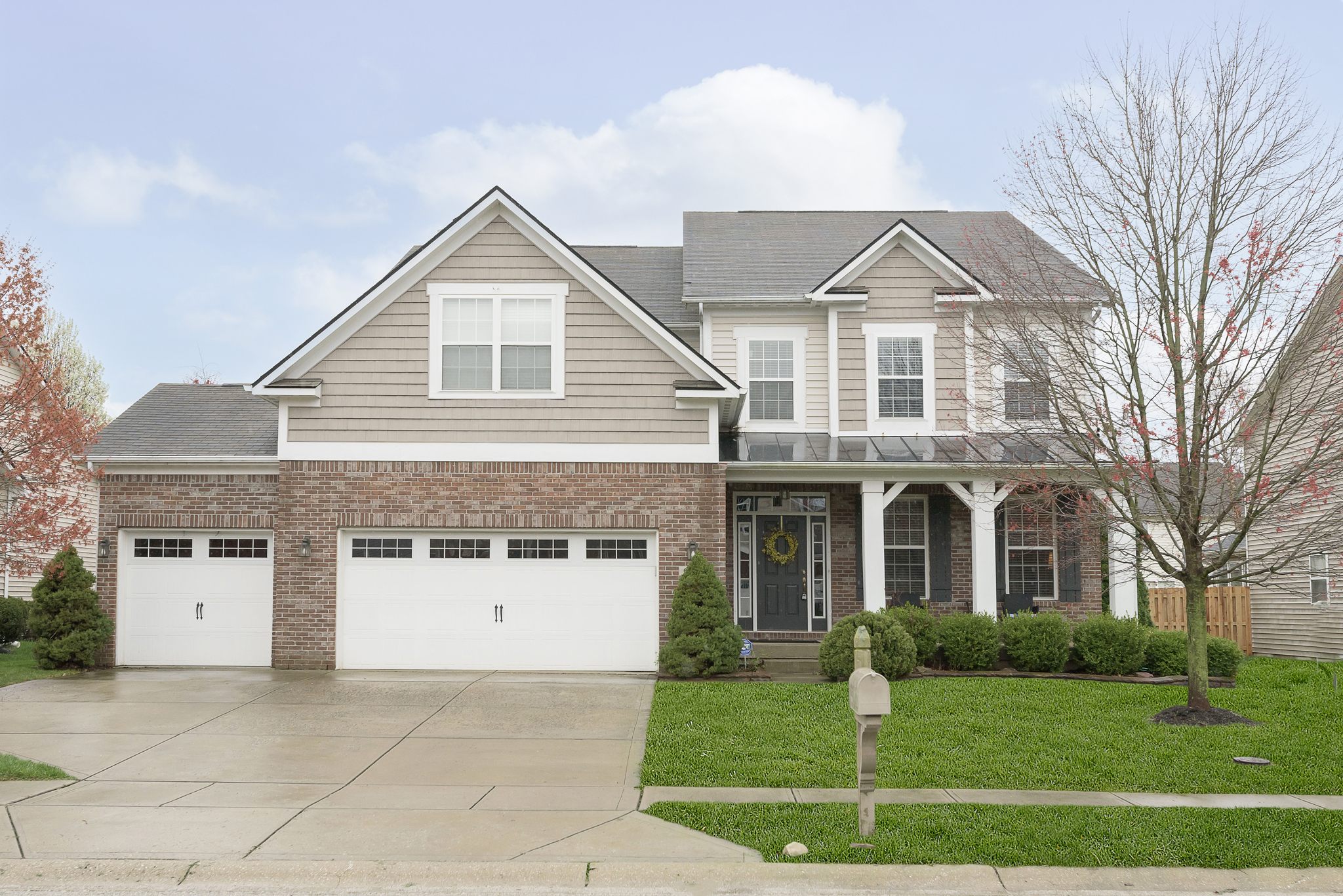 6105 Mountain Hawk Drive