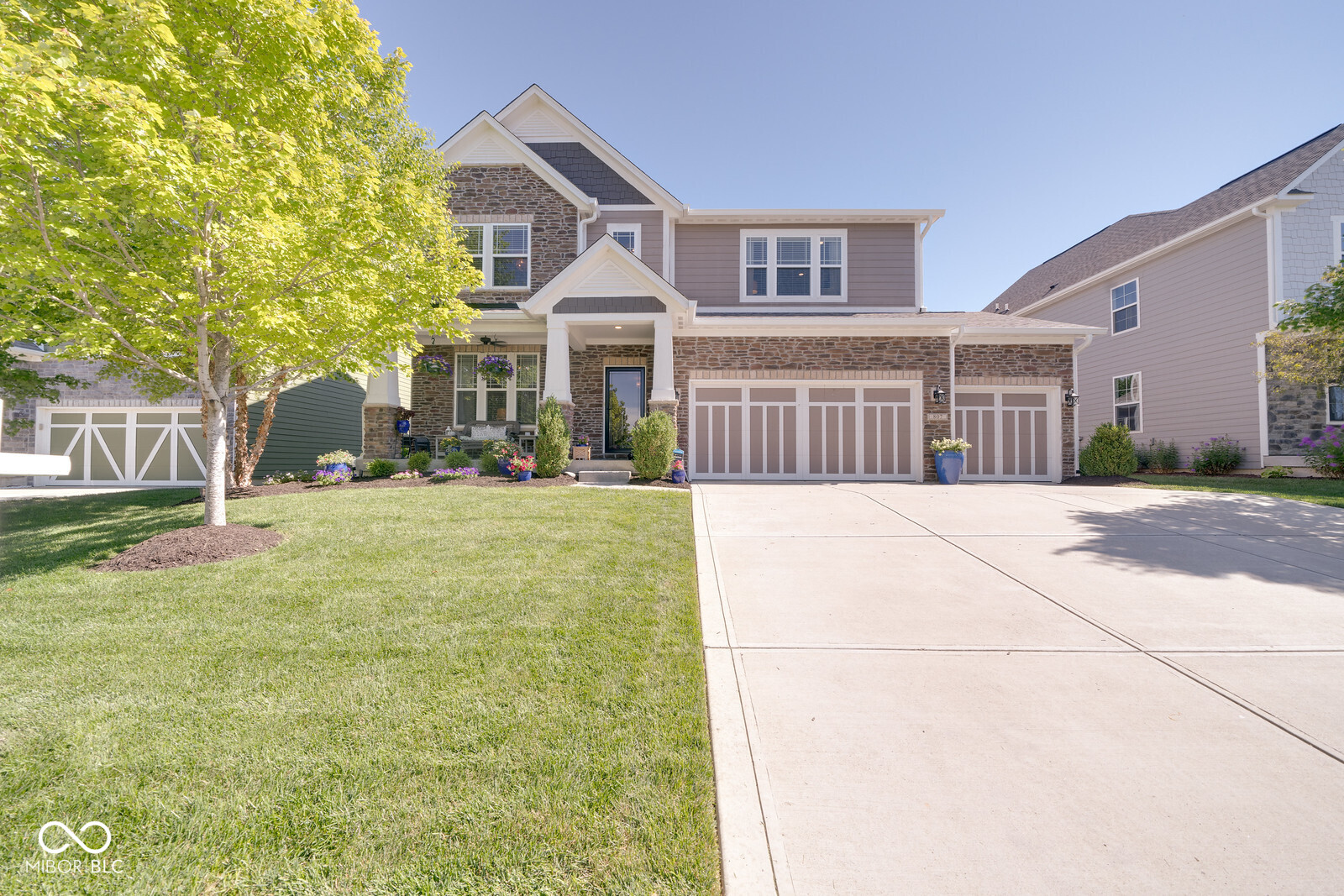 807 Touralosa Drive