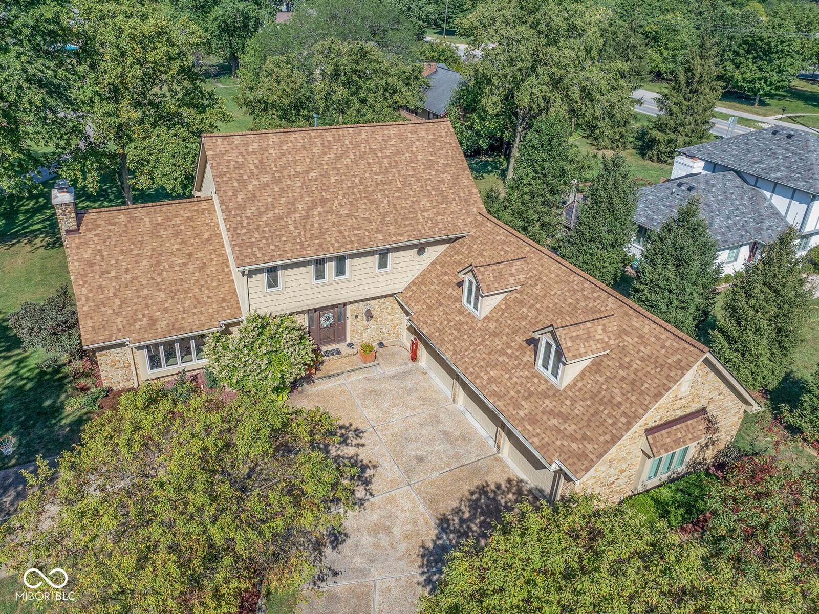 12577 Royce Court