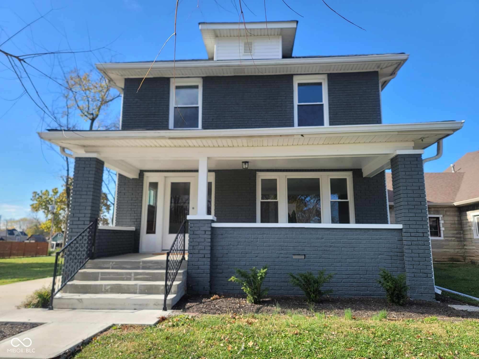 2438 N Gale Street