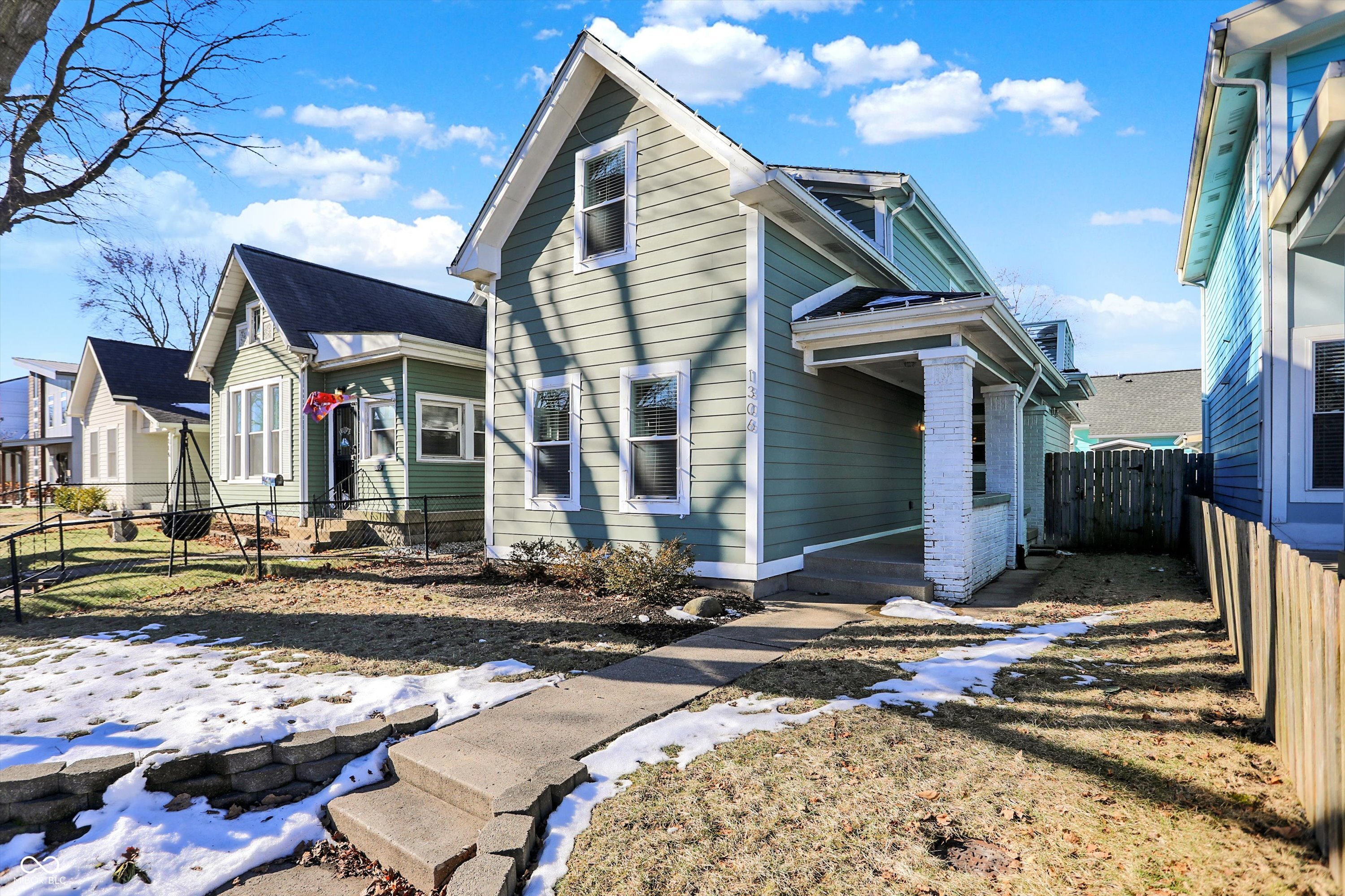 1306 Linden Street