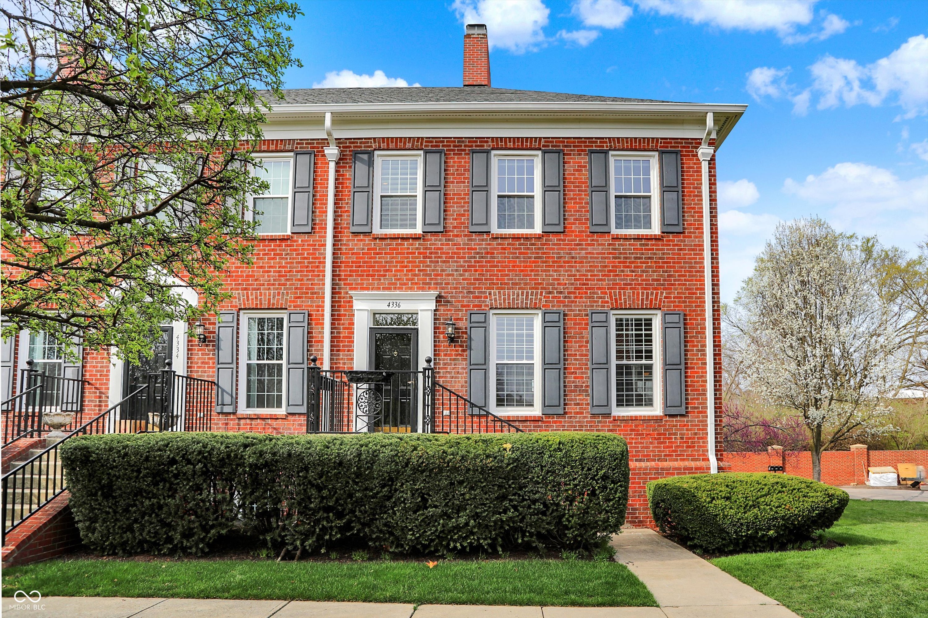 4336 Heyward Place