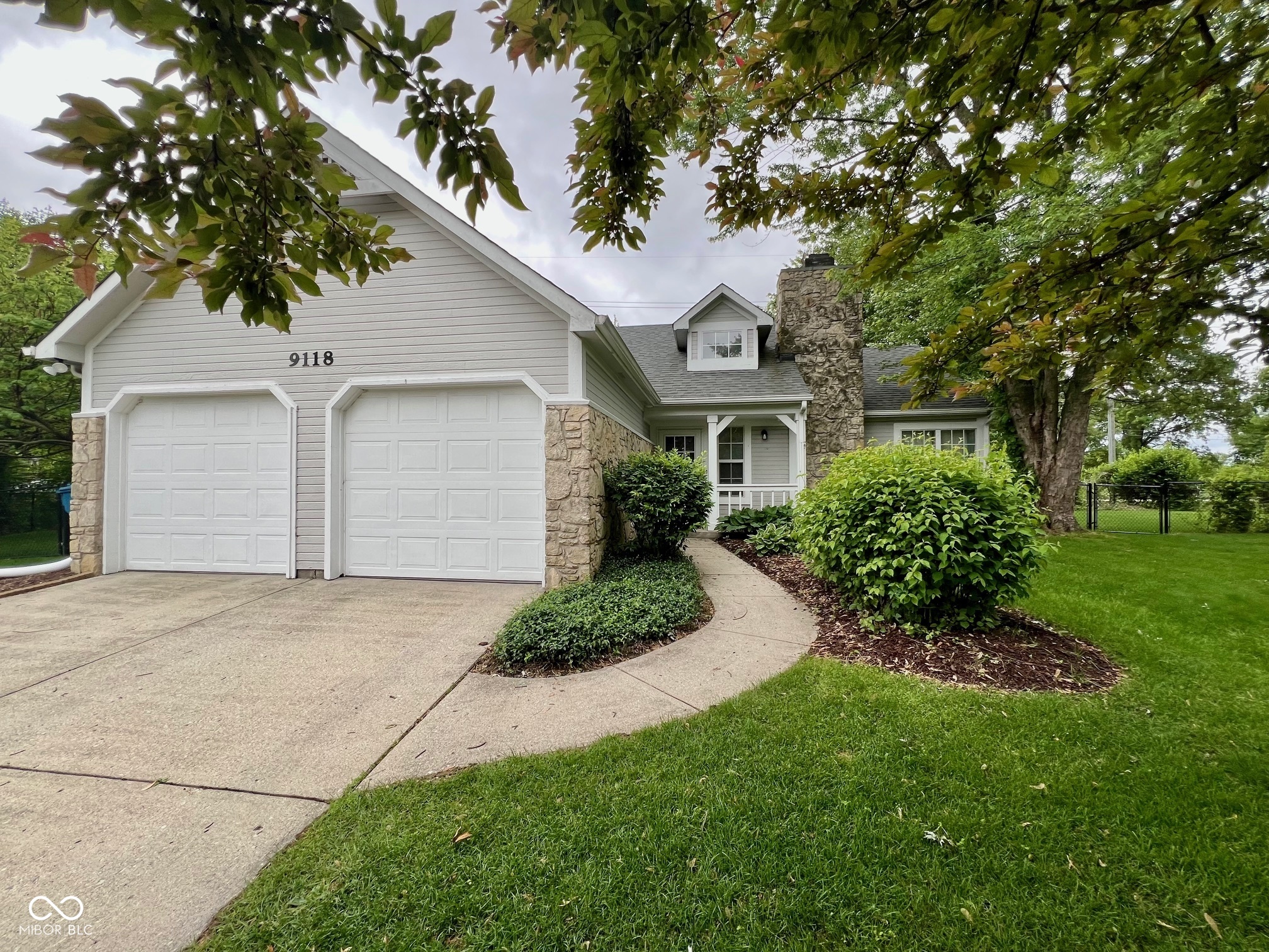 9118 Hardwood Court