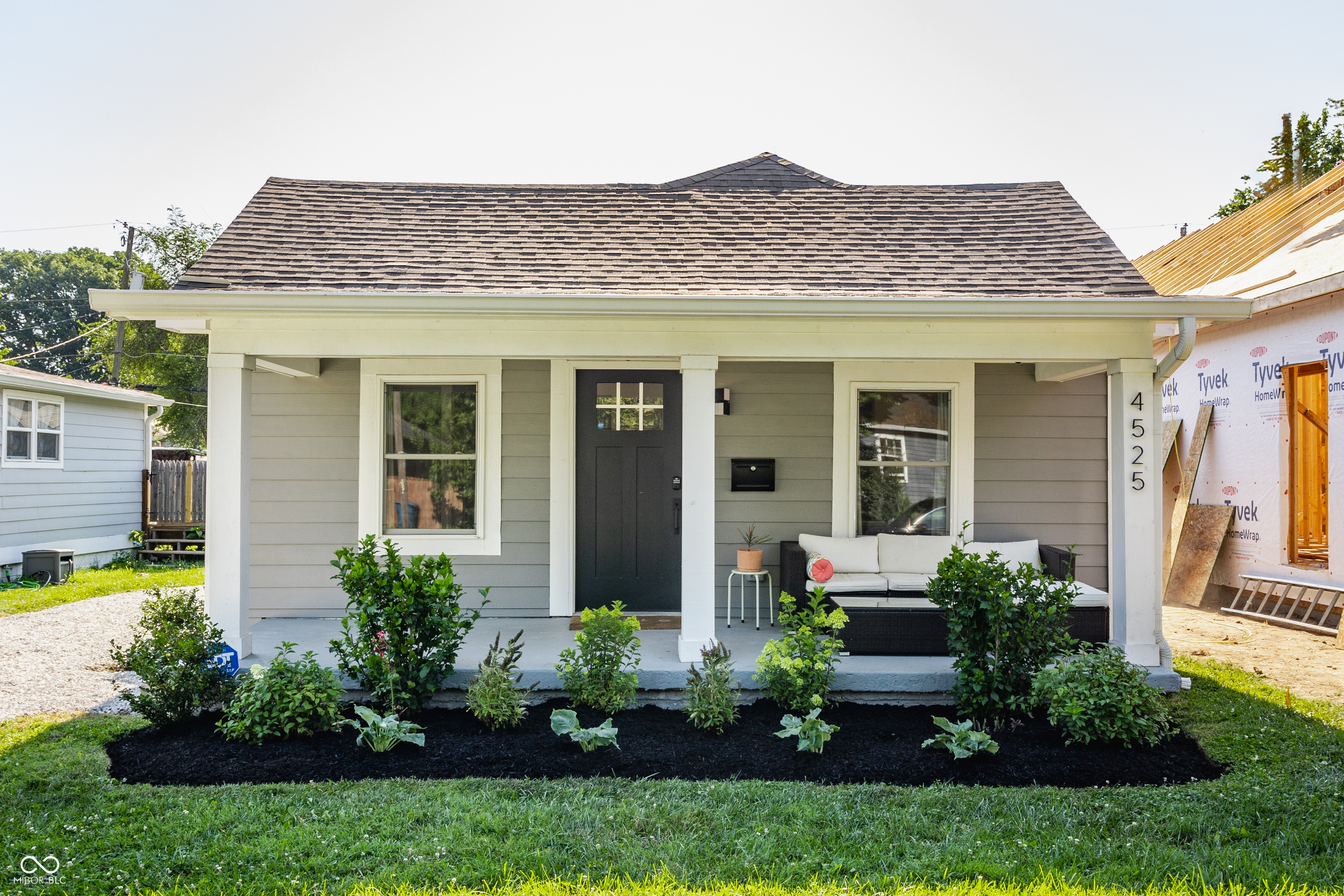 4525 Norwaldo Avenue