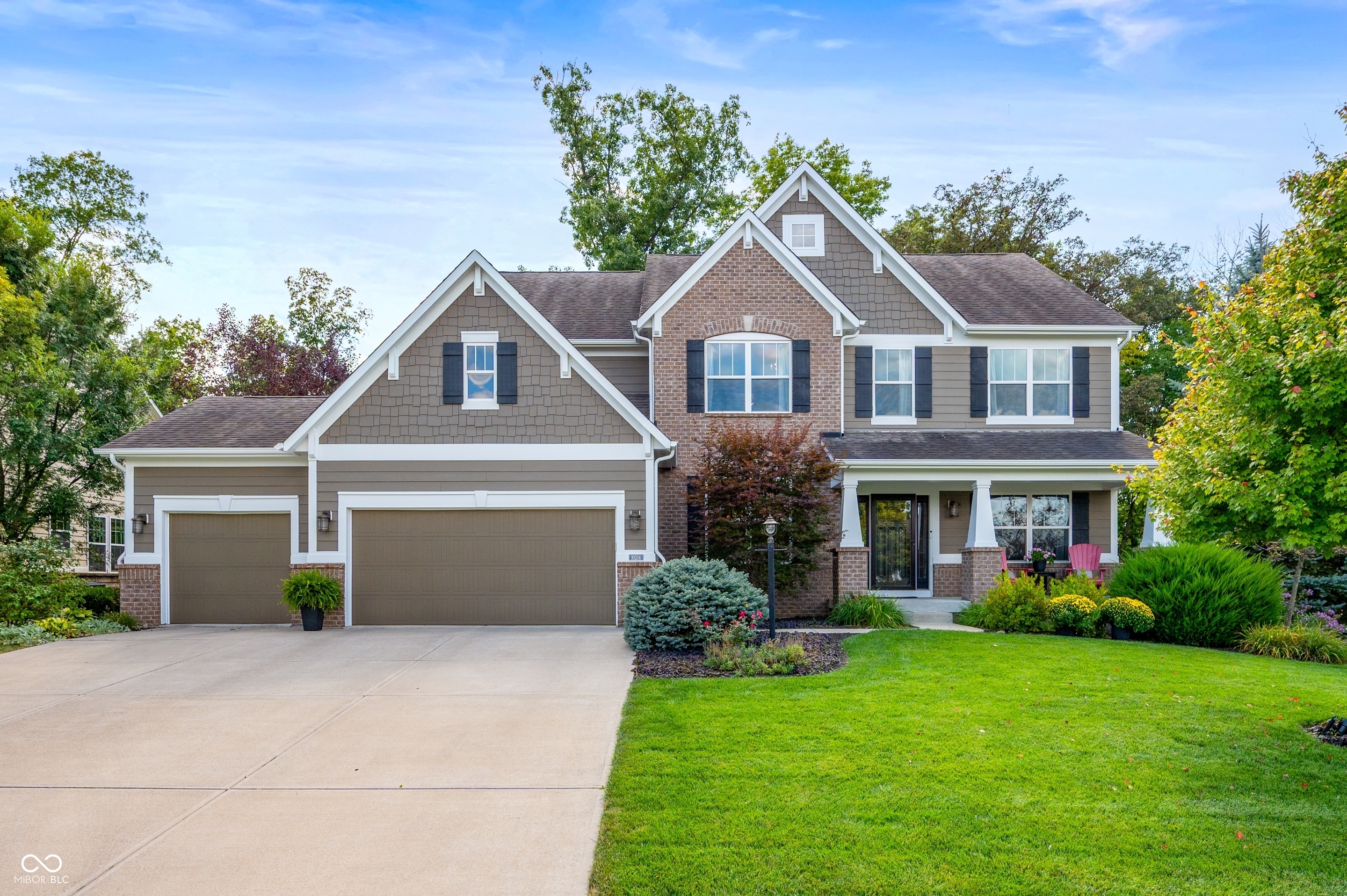 10214 Wicklow Court