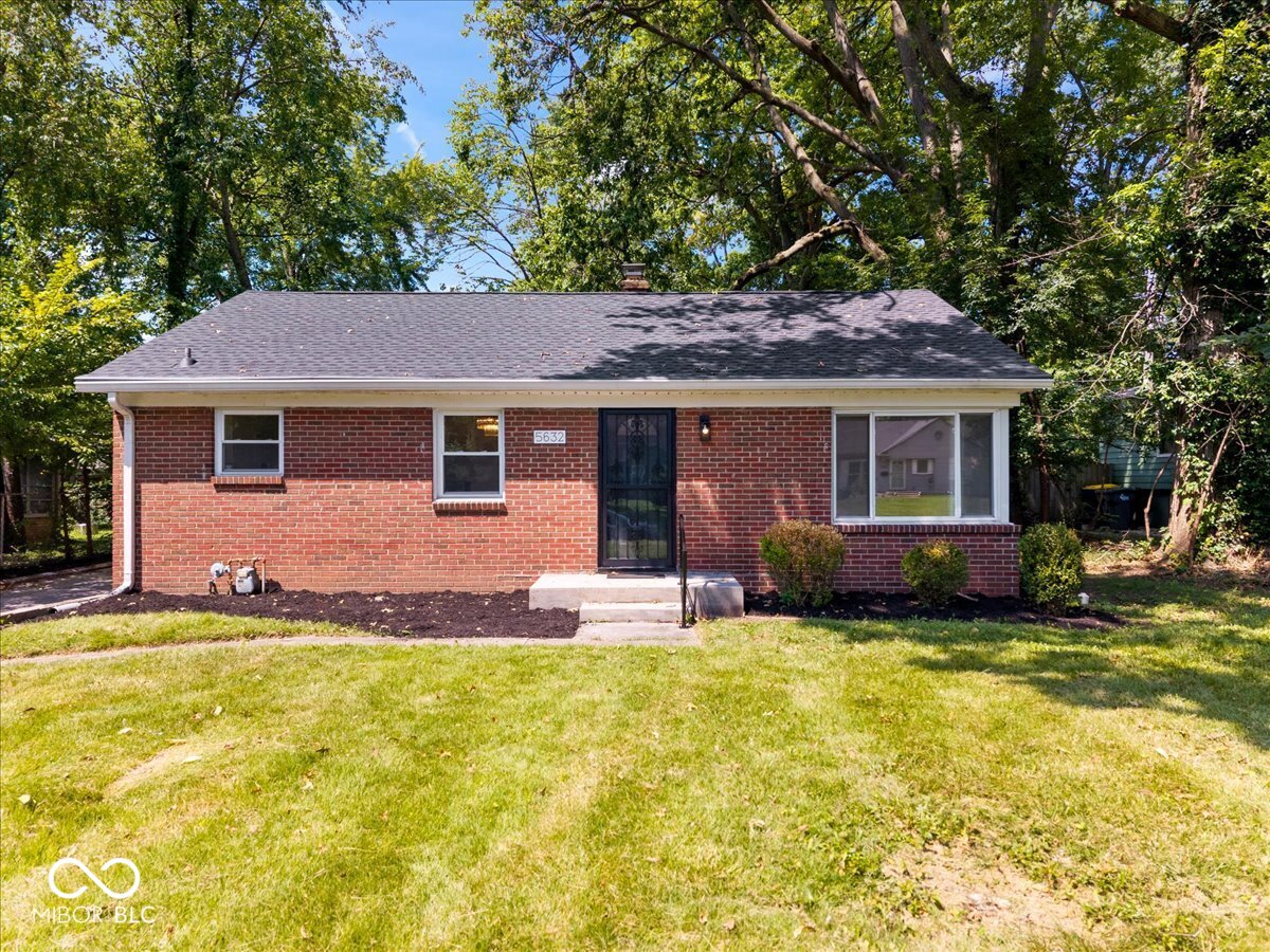 5632 Rosslyn