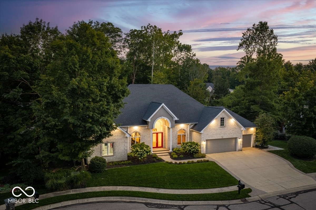 9451 Timber Crest Lane