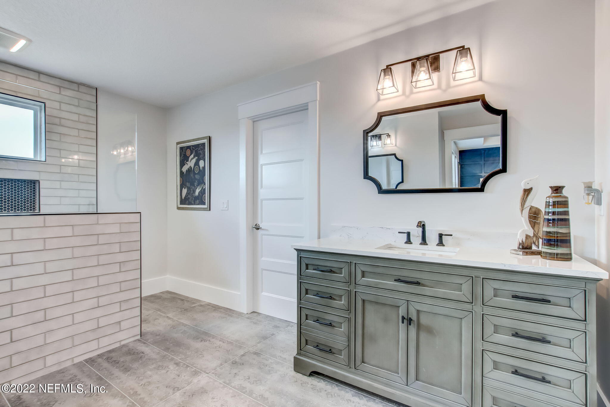 9814 INVENTION LN