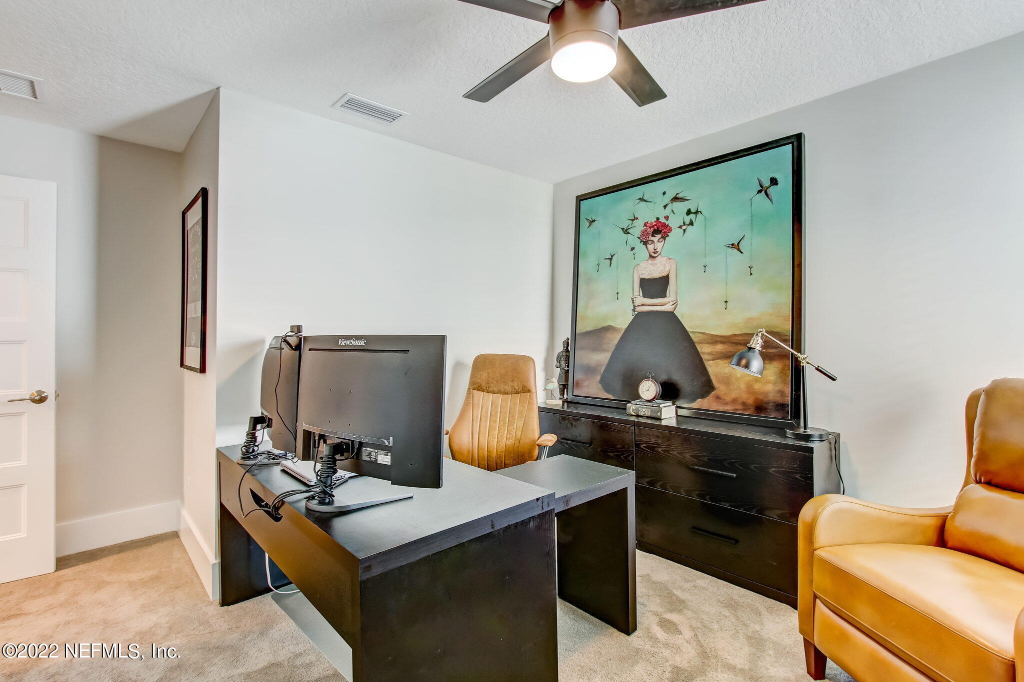 9814 INVENTION LN
