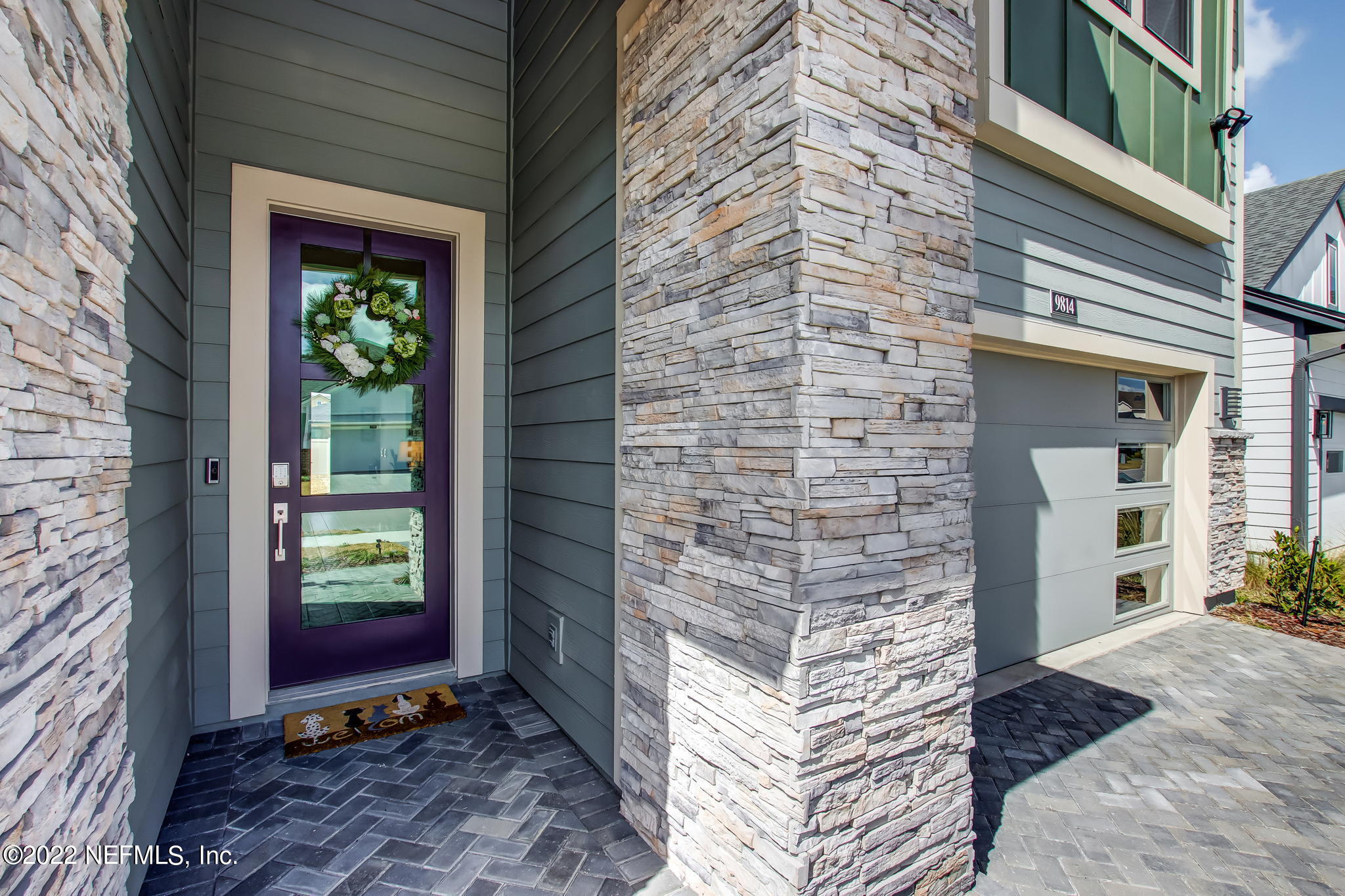 9814 INVENTION LN