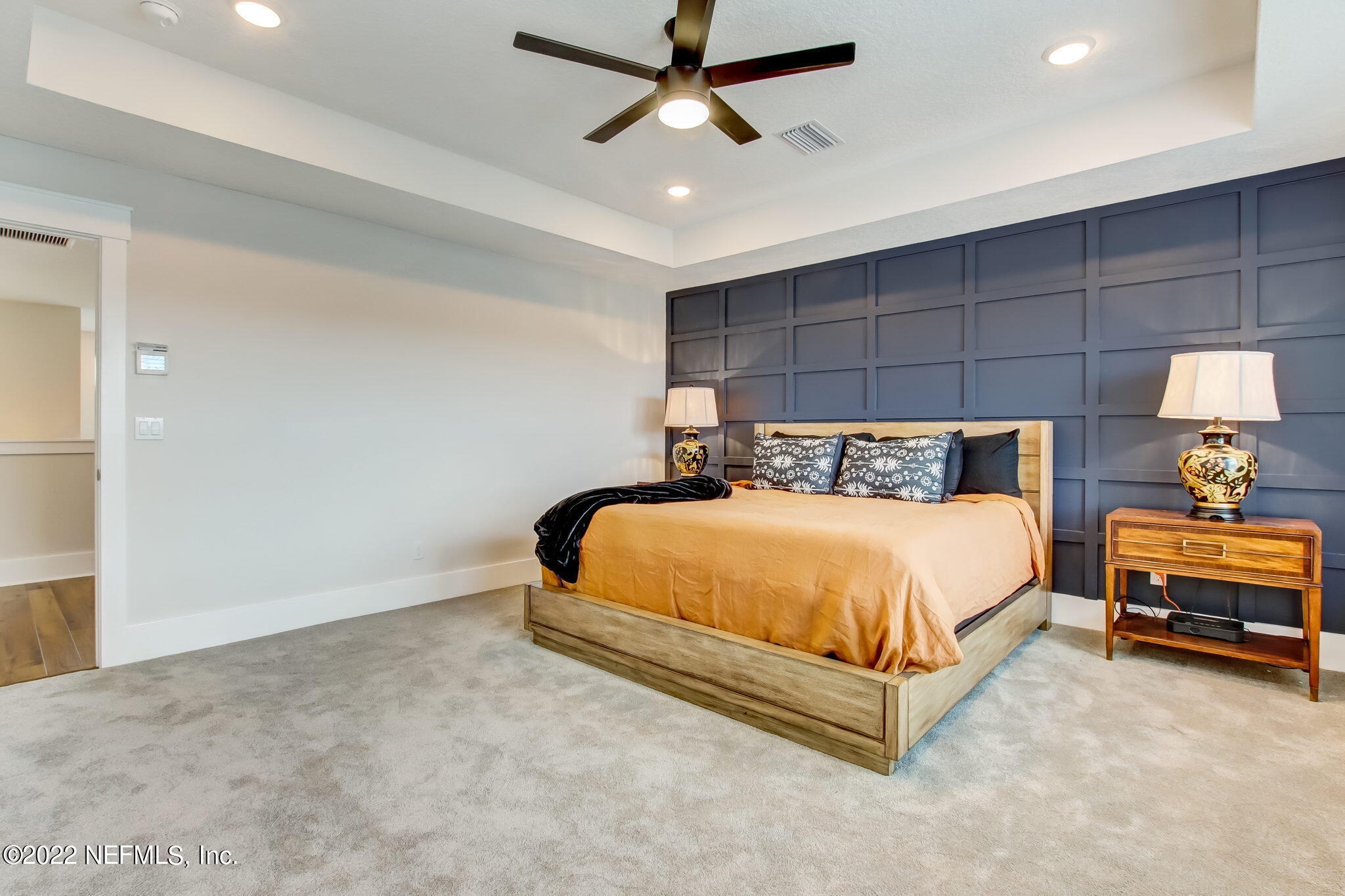 9814 INVENTION LN