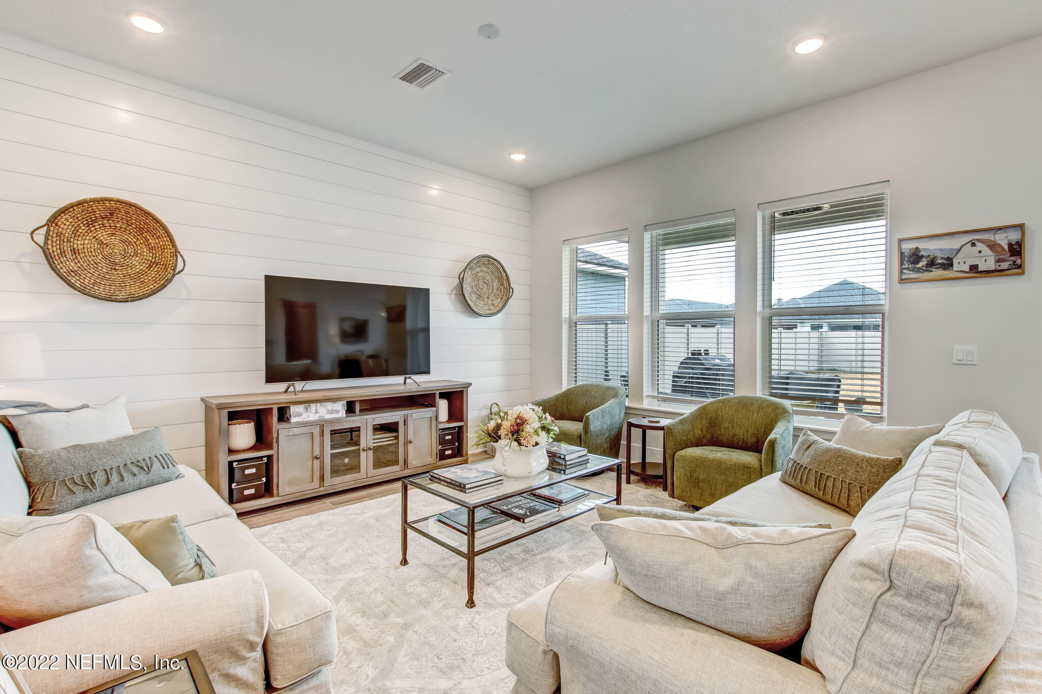 9814 INVENTION LN