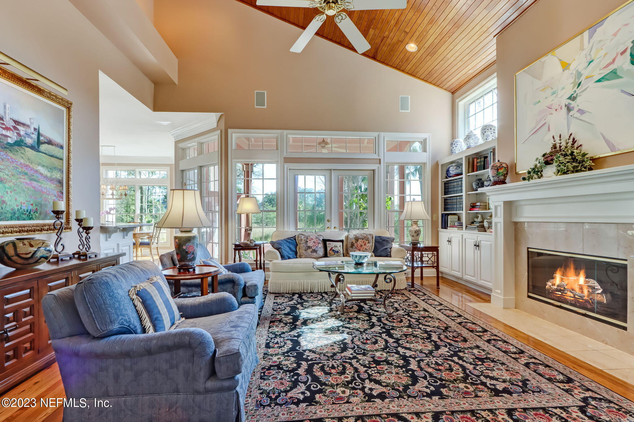 105 TEAL POINTE LN