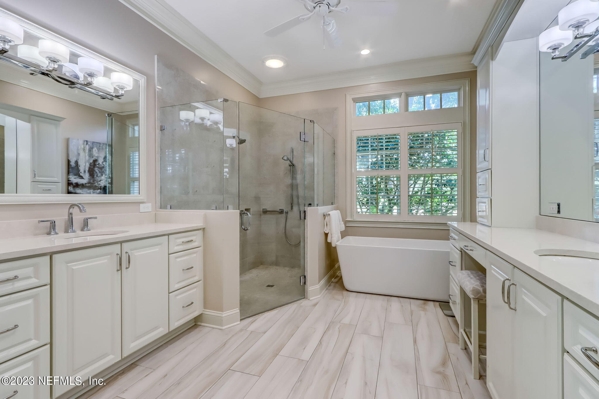 105 TEAL POINTE LN