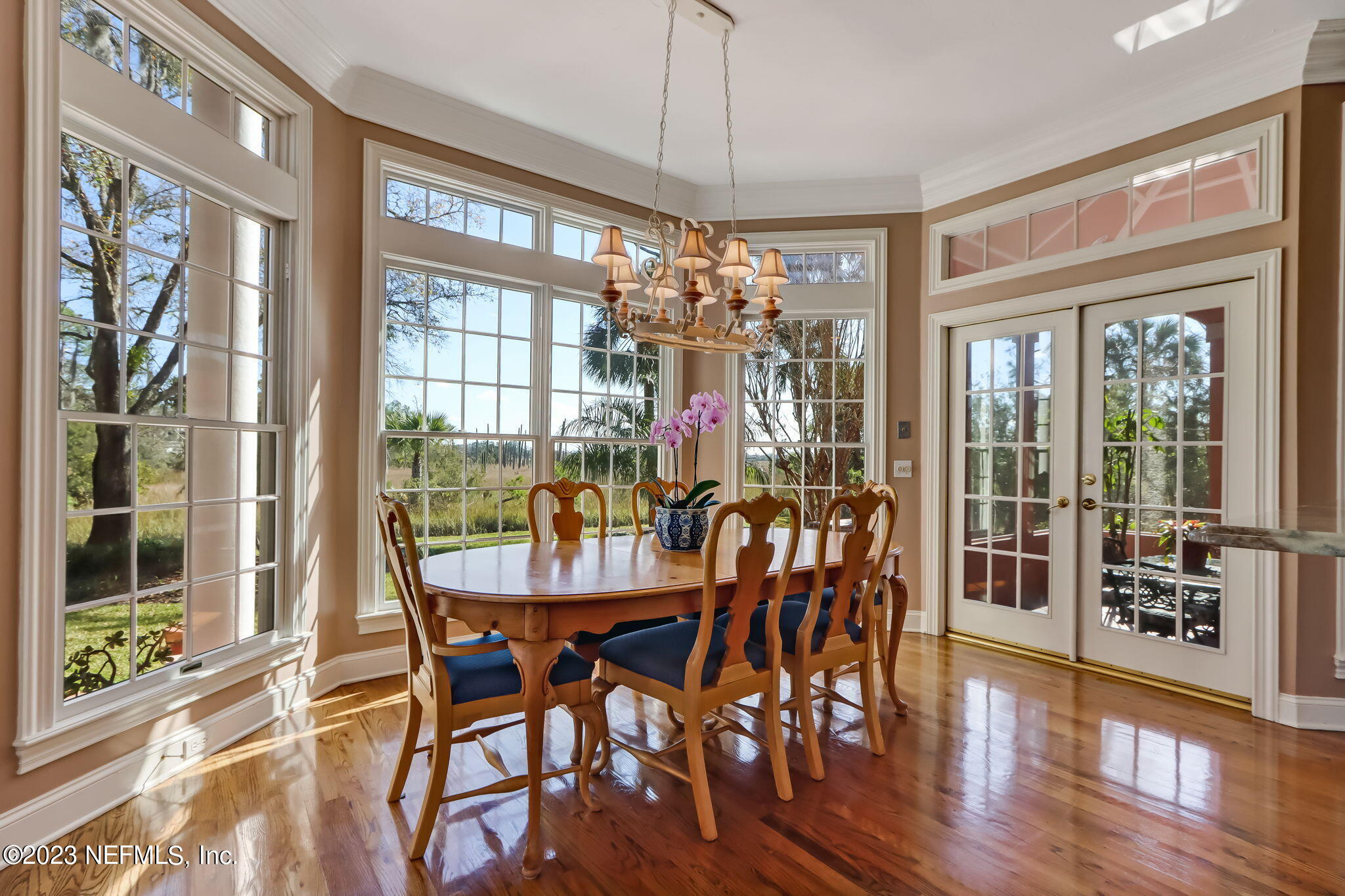 105 TEAL POINTE LN