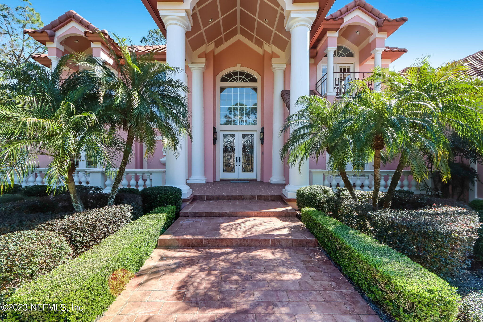 105 TEAL POINTE LN