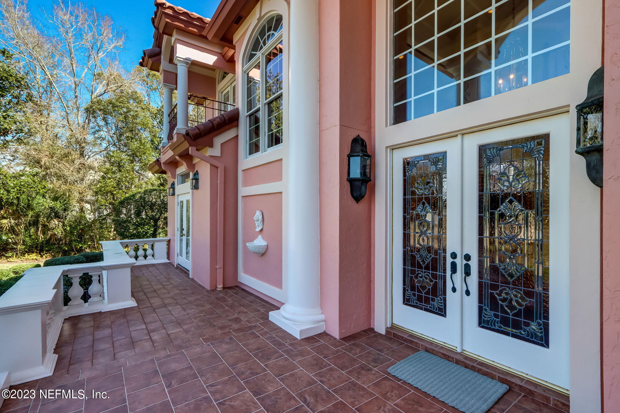 105 TEAL POINTE LN