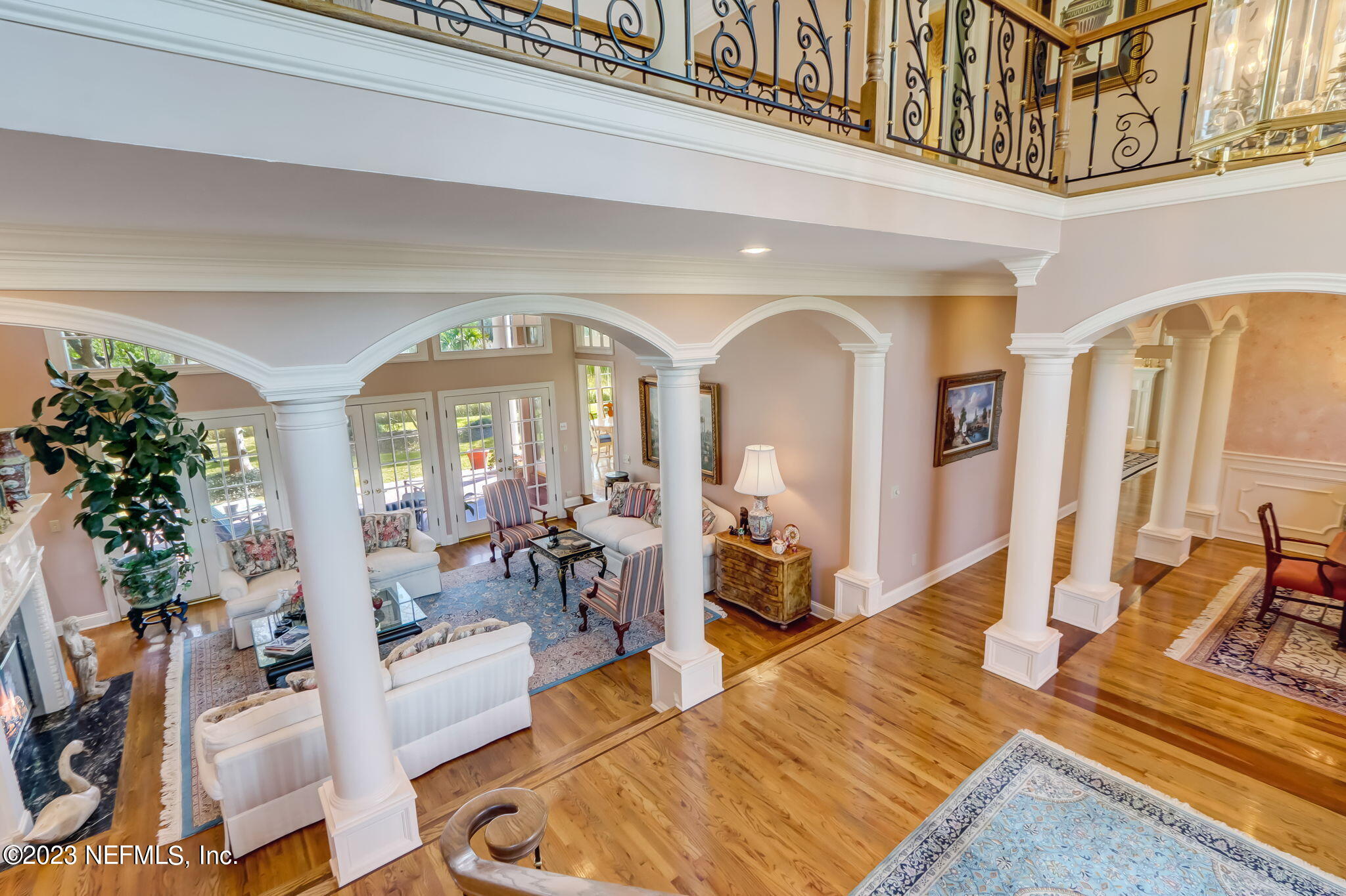 105 TEAL POINTE LN