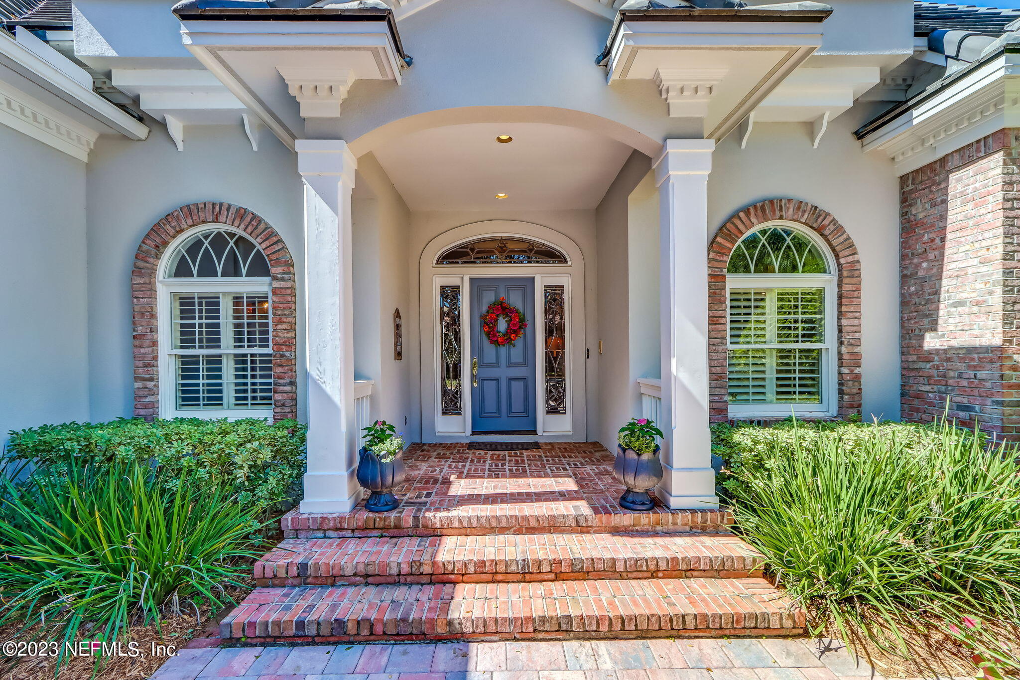111 ANNAPOLIS LN