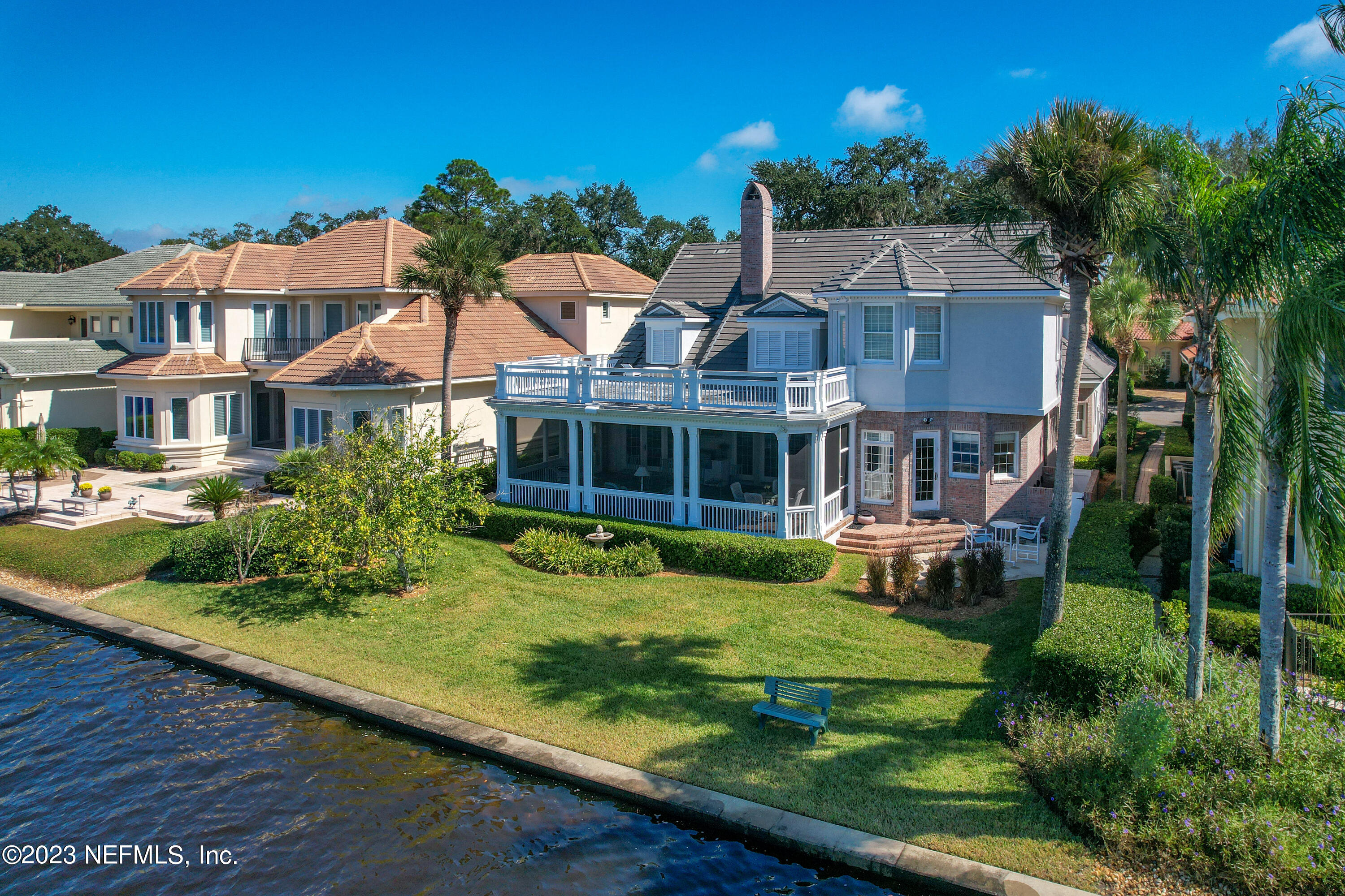 111 ANNAPOLIS LN