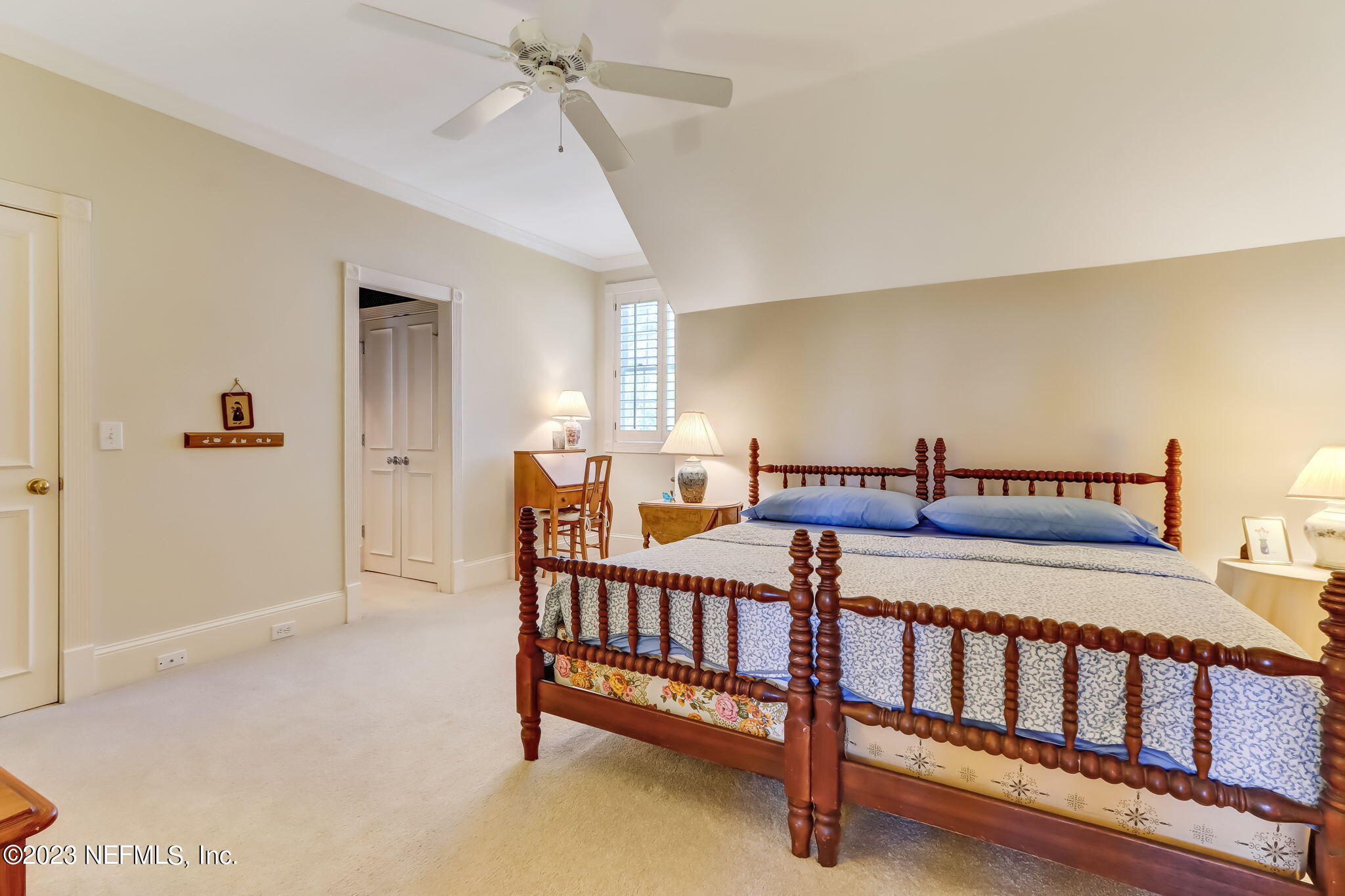 111 ANNAPOLIS LN