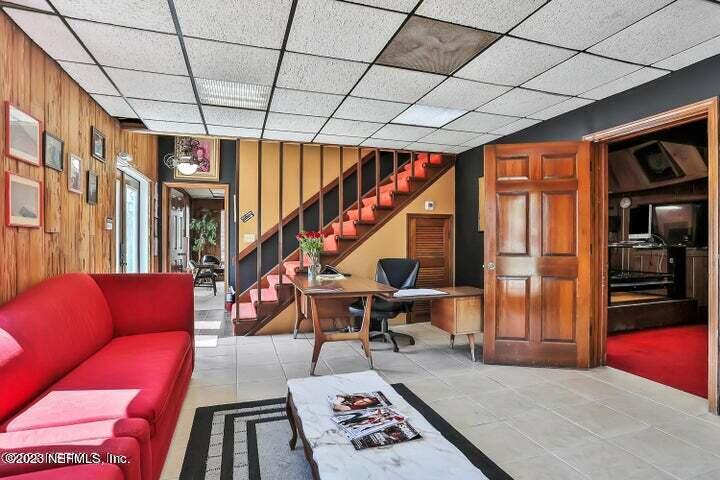 120 5TH ST N