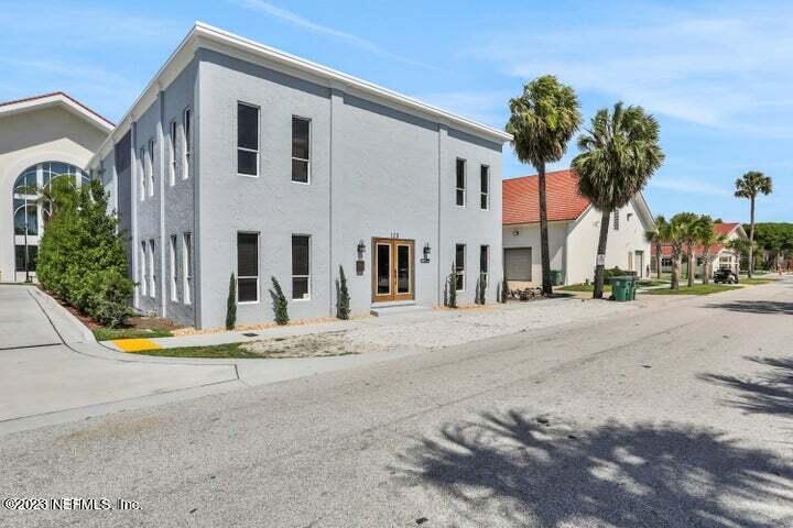 120 5TH ST N