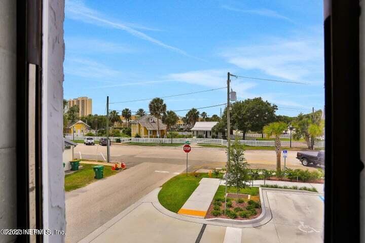 120 5TH ST N