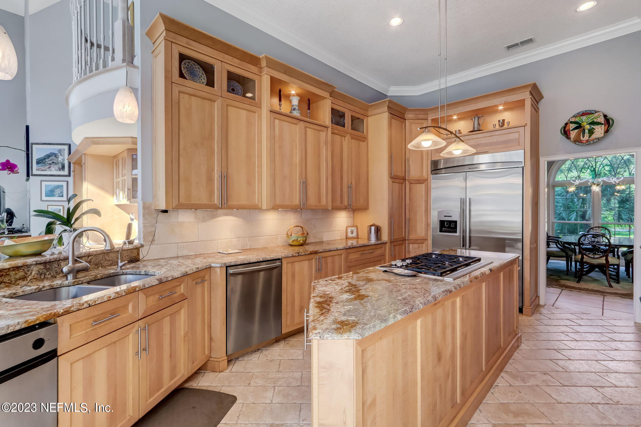 8270 MERGANSER DR