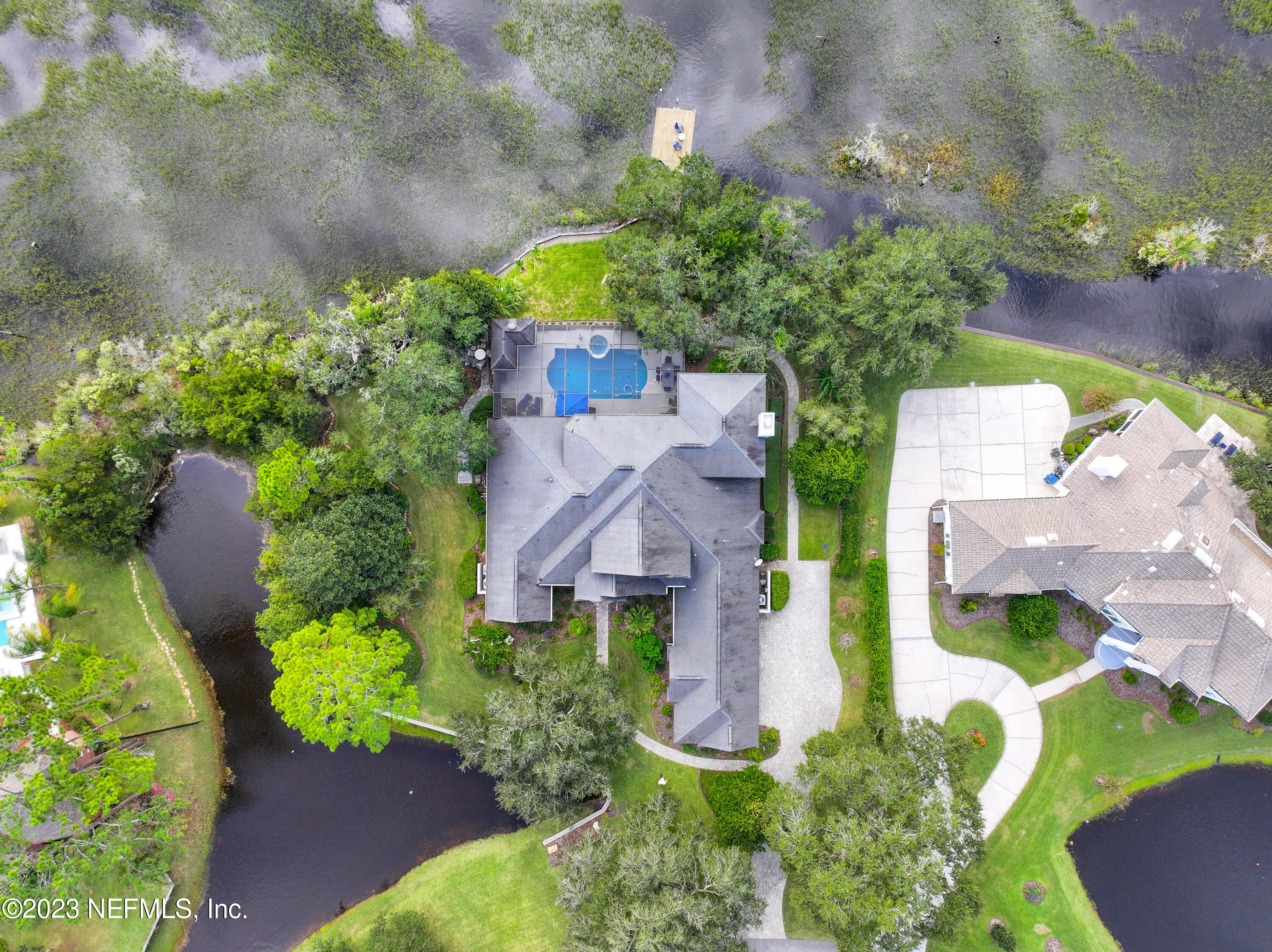 8270 MERGANSER DR