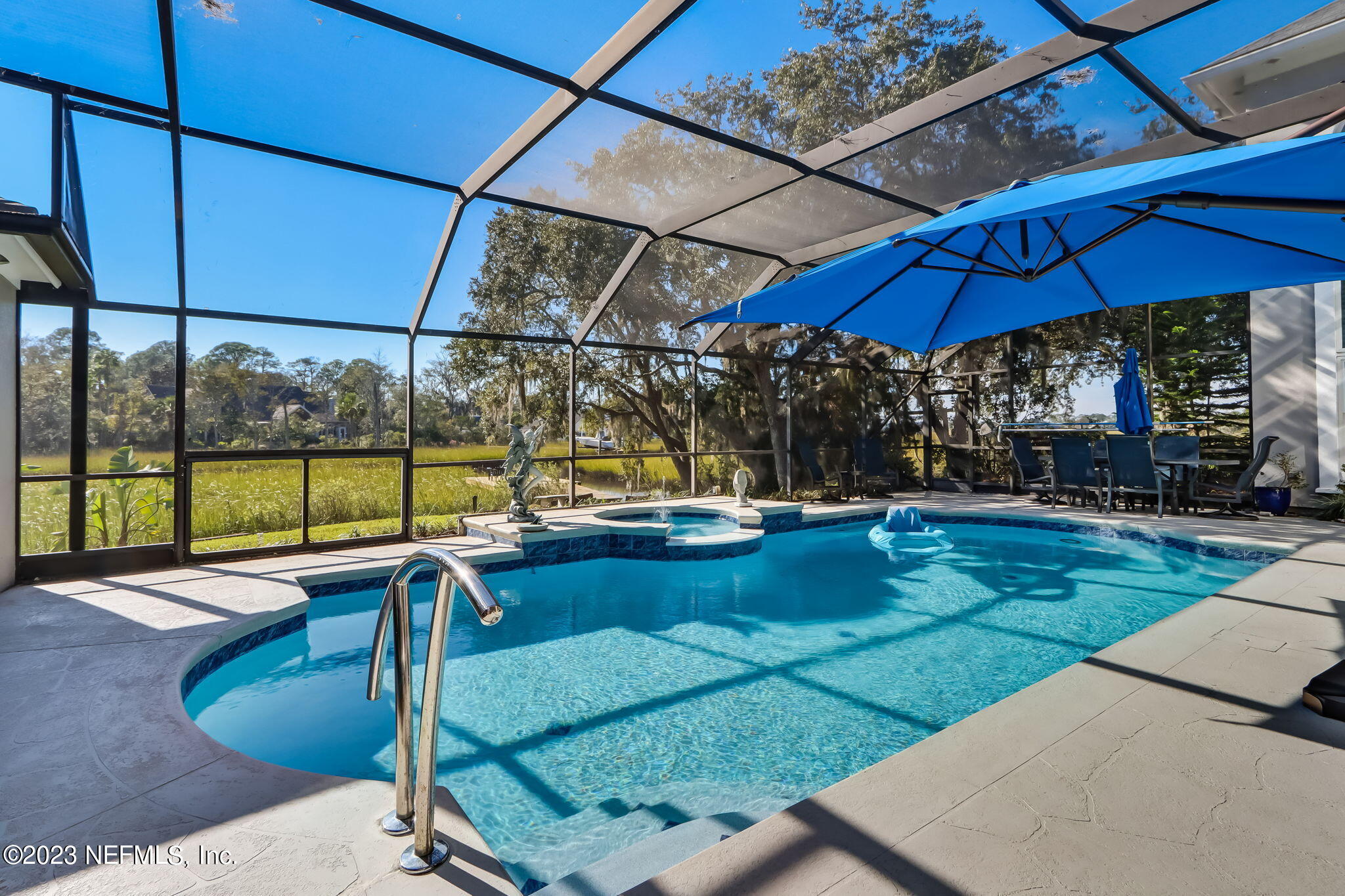8270 MERGANSER DR