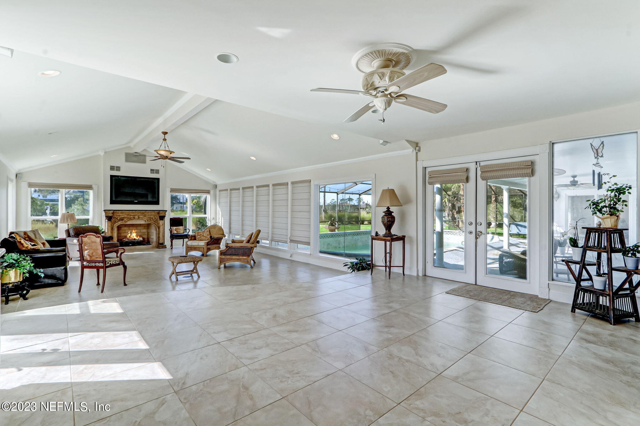 24301 MOSS CREEK LN
