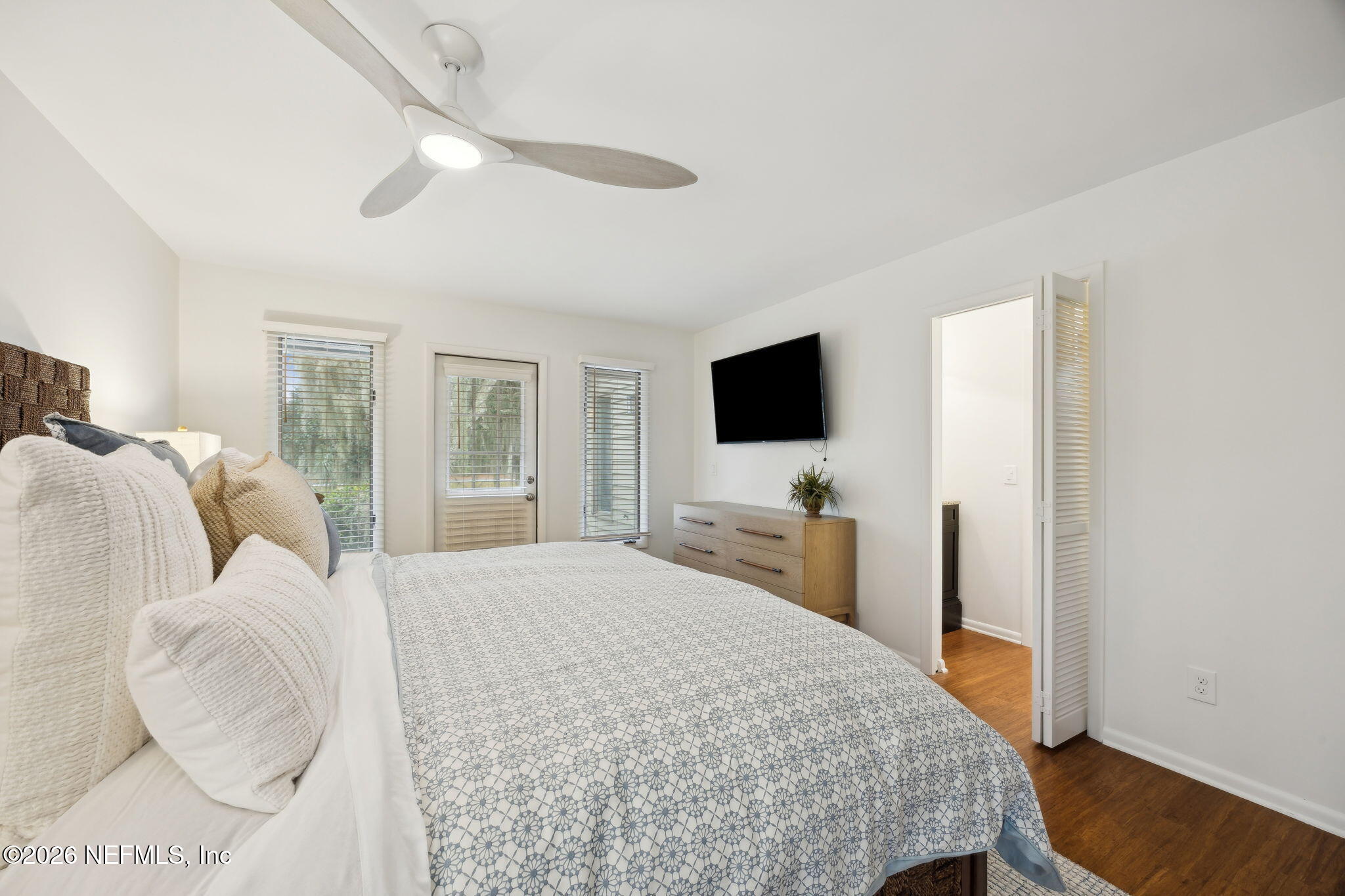 41 PLAYERS CLUB VILLAS Road